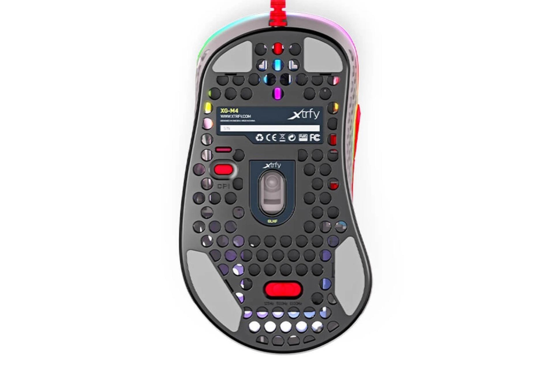 نمای پشت ماوس اکس تری فای M4 RGB