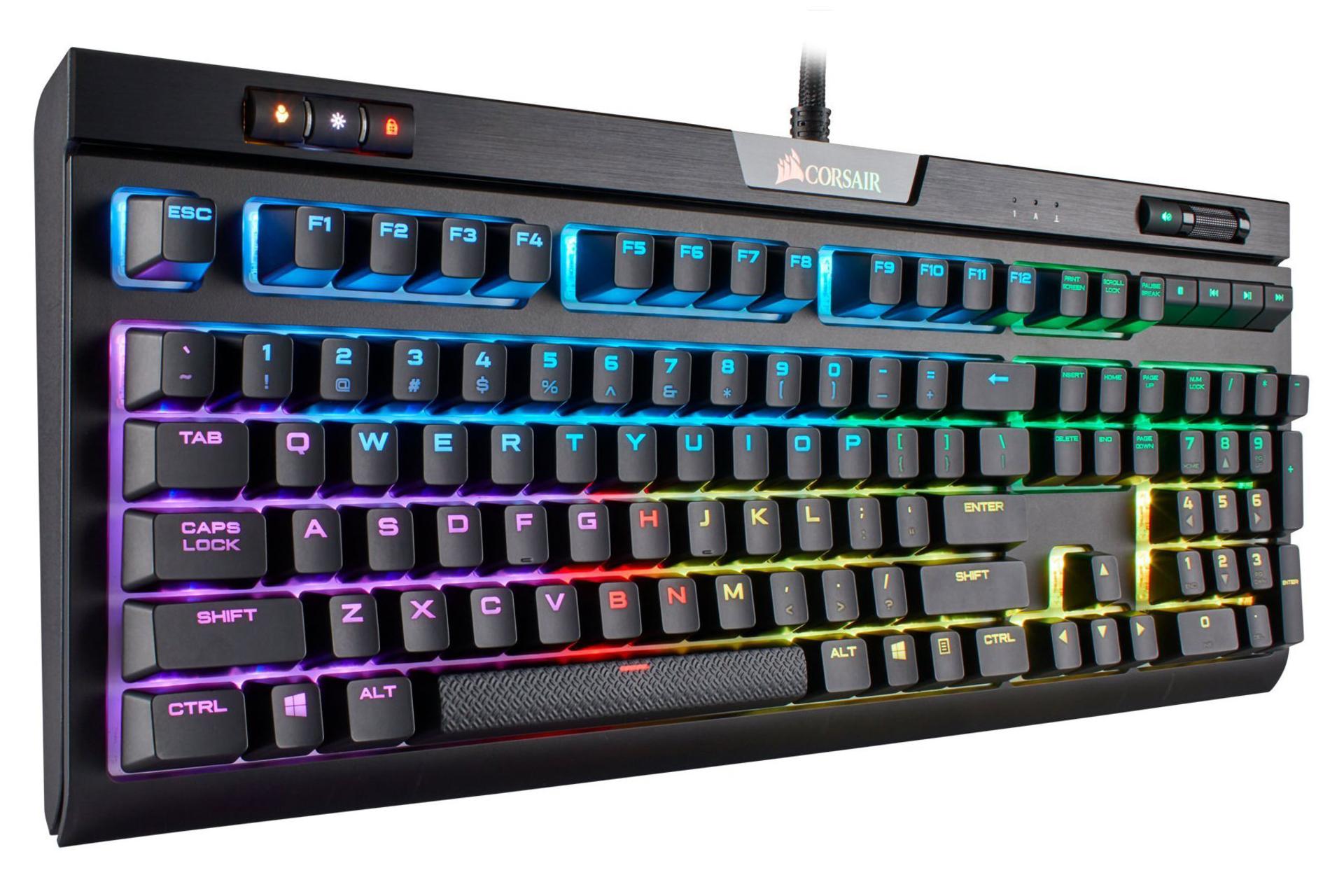 نمای جانبی کیبورد کورسیر STRAFE RGB MK.2