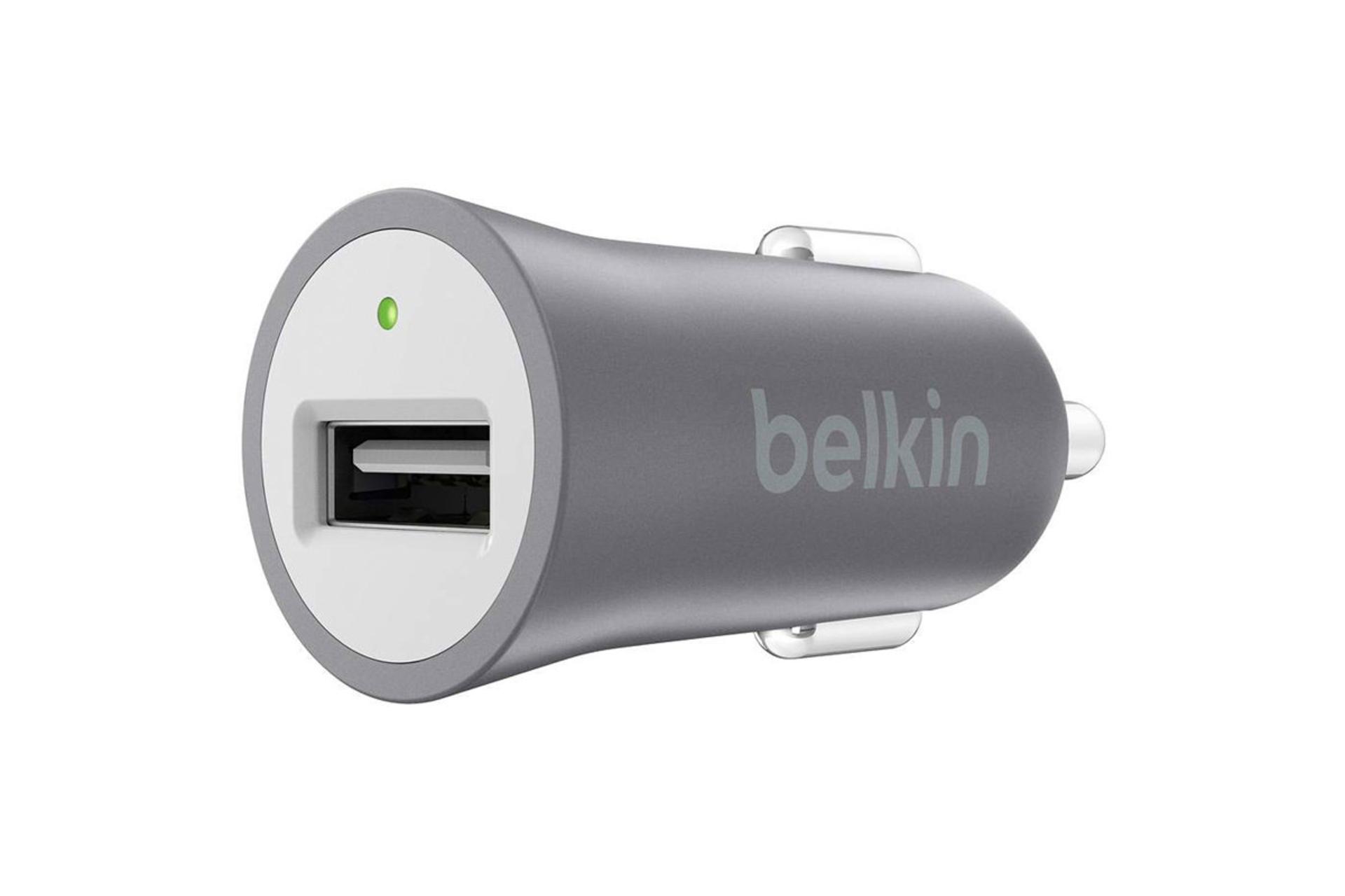 نمای جانبی شارژر بلکین F8M730