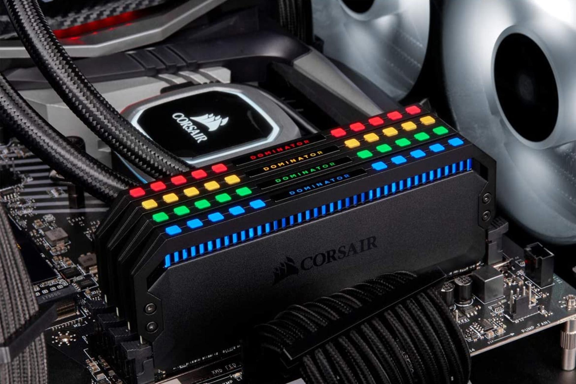 نمای بالا رم کورسیر DOMINATOR PLATINUM RGB ظرفیت 64 گیگابایت (4x16) از نوع DDR4-3466