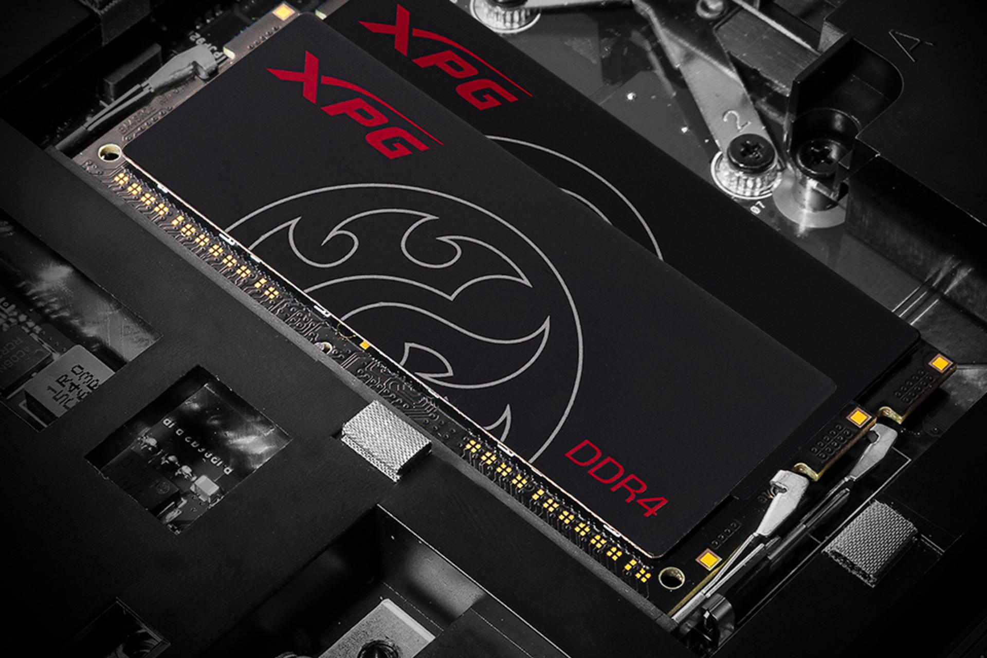 نمای نزدیک رم ای دیتا XPG Hunter ظرفیت 16 گیگابایت از نوع DDR4-2666