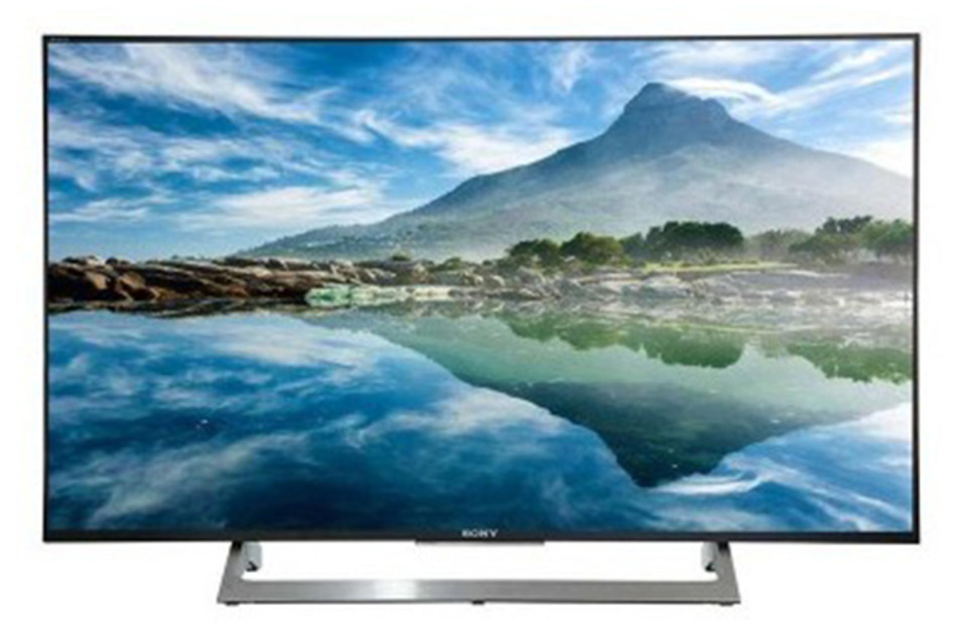 نمای جلو تلویزیون سونی KD-49X8000F