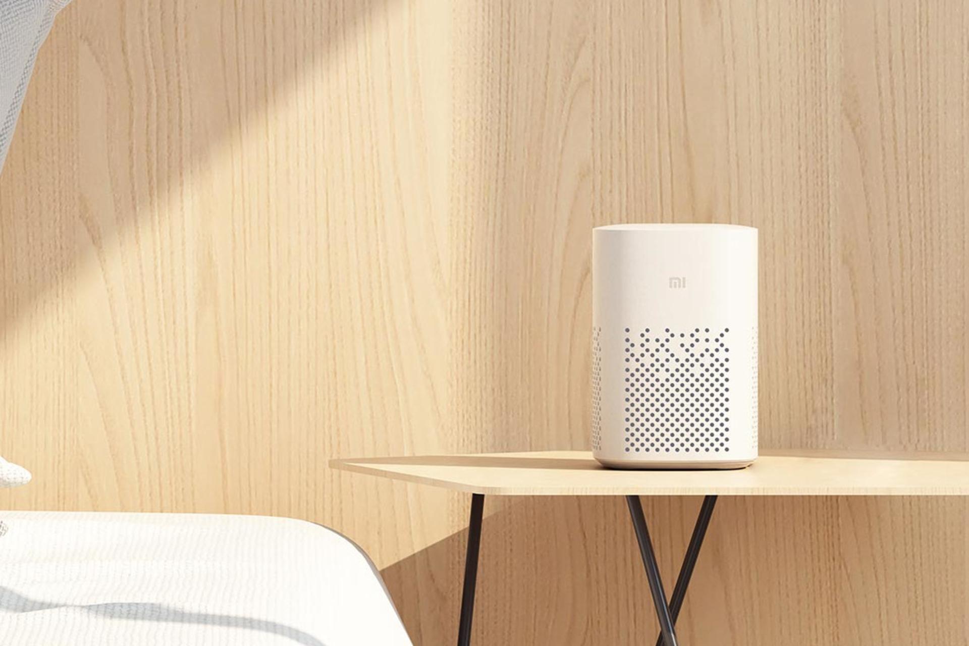 اسپیکر شیائومی Xiaomi XiaoAI Speaker Play LX05 روی میز