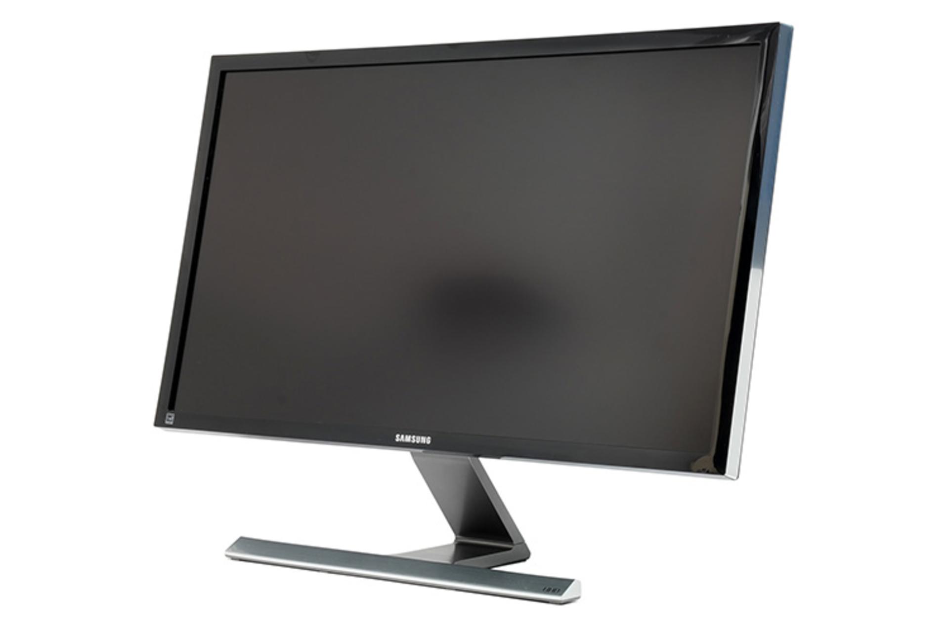 Samsung U28D590D