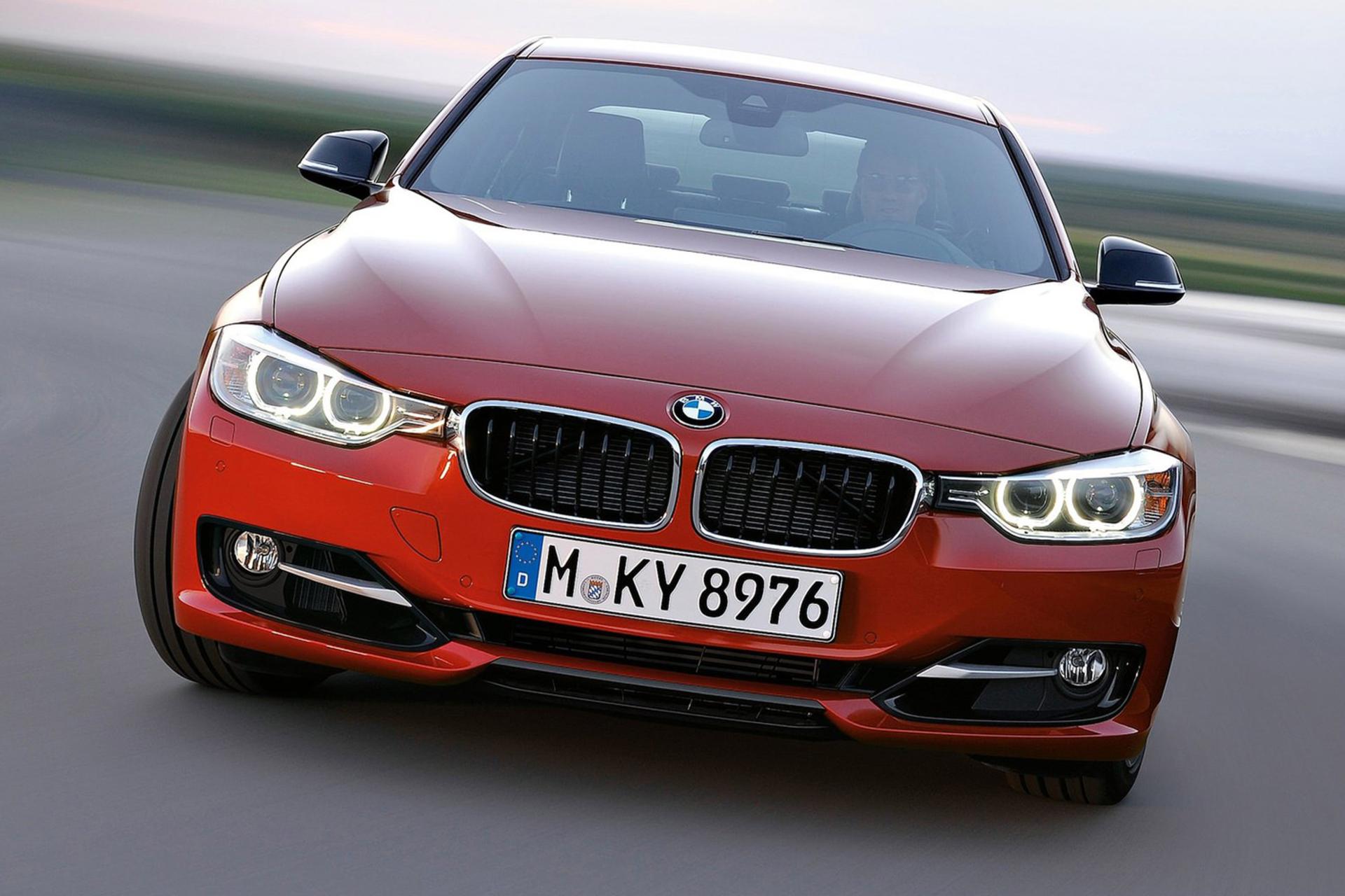 BMW 320i 2012 / بی ام و 320i مدل ۲۰۱۲
