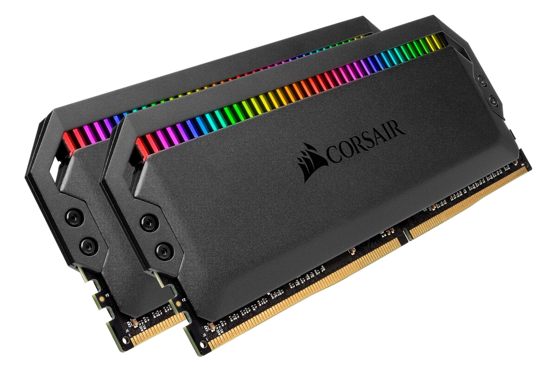 نمای جانبی رم کورسیر DOMINATOR PLATINUM RGB ظرفیت 64 گیگابایت (2x32) از نوع DDR4-3200 مشکی