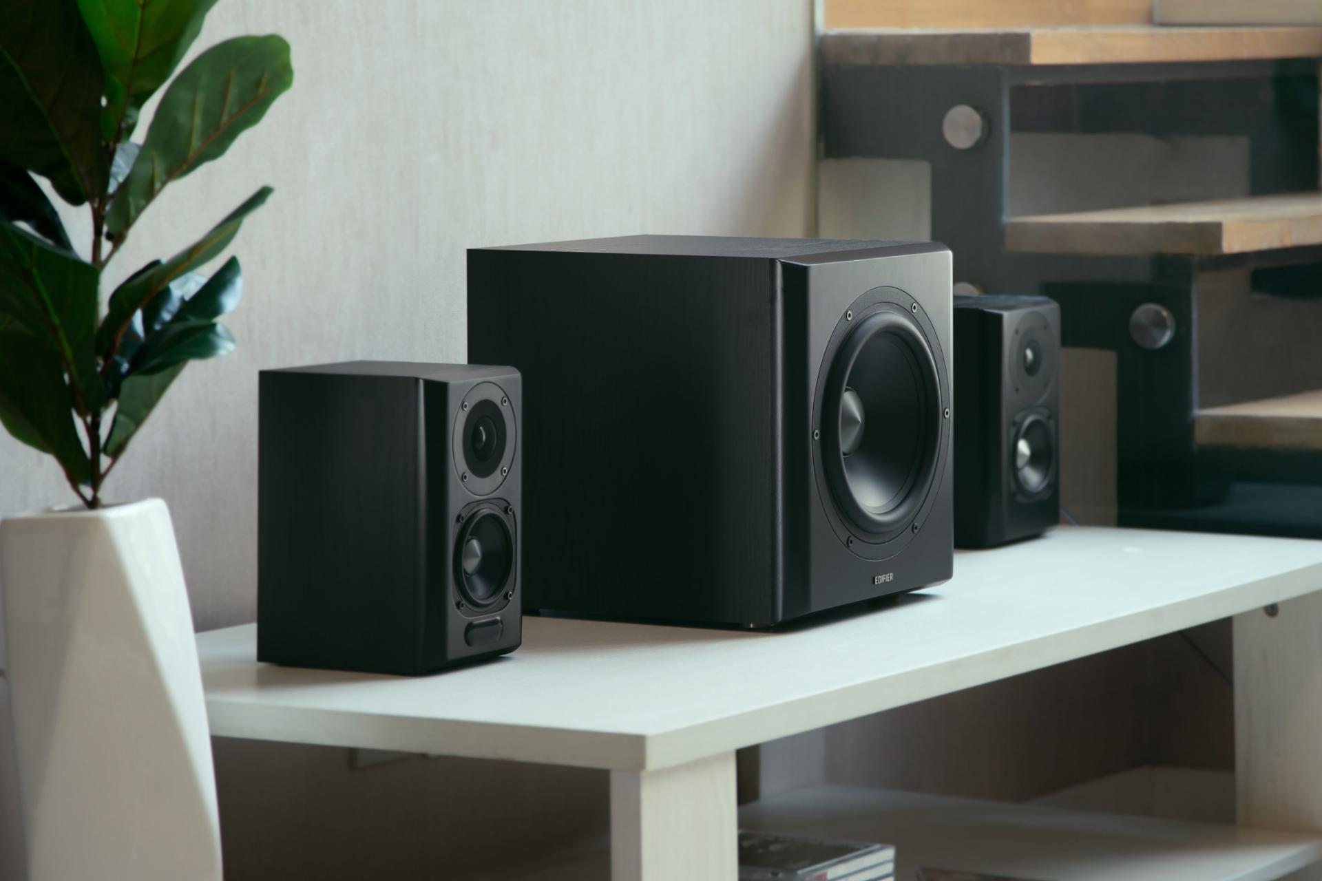 نمای چپ اسپیکر ادیفایر Edifier S351DB