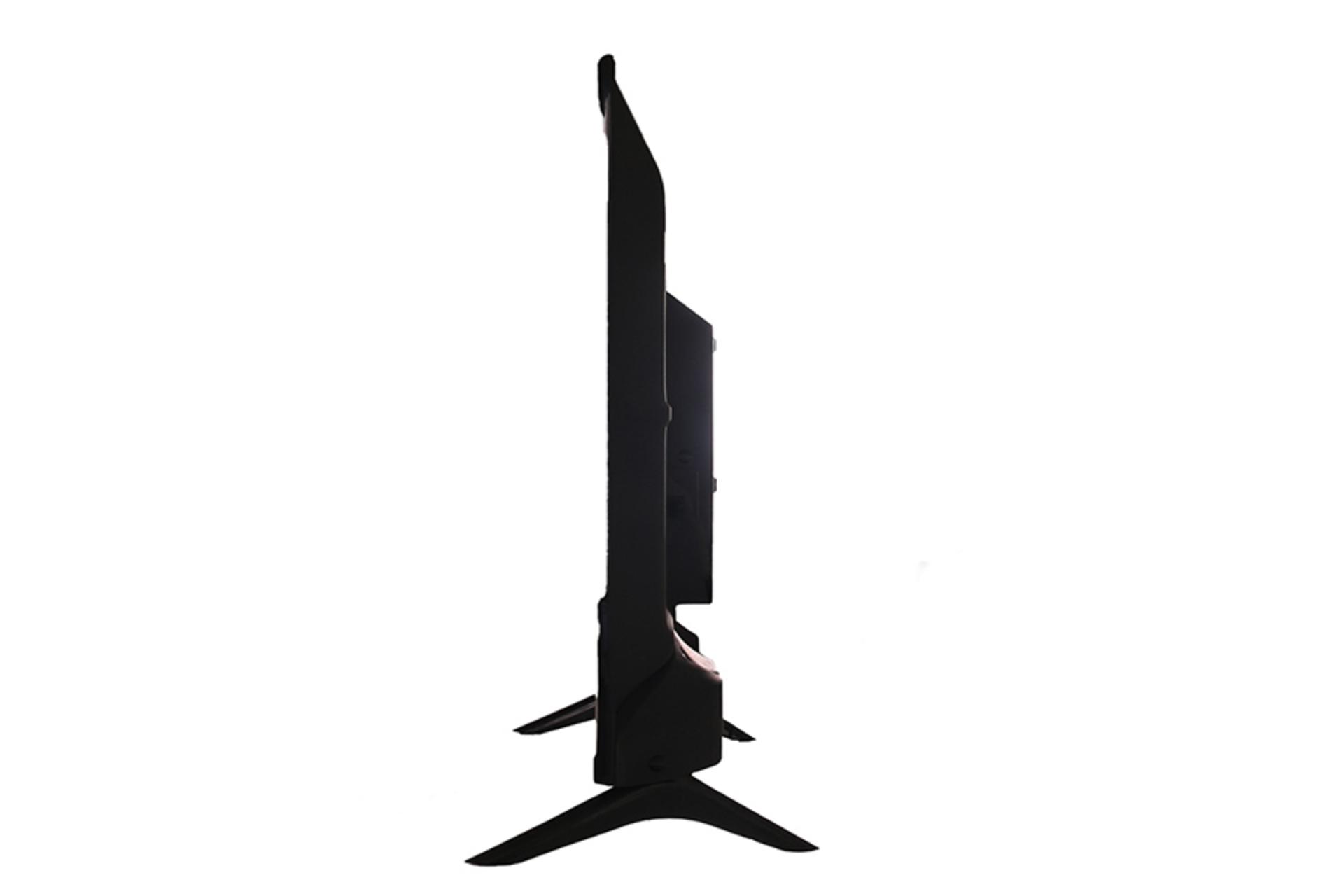 نمای کنار تلویزیون الیو 32HD2426