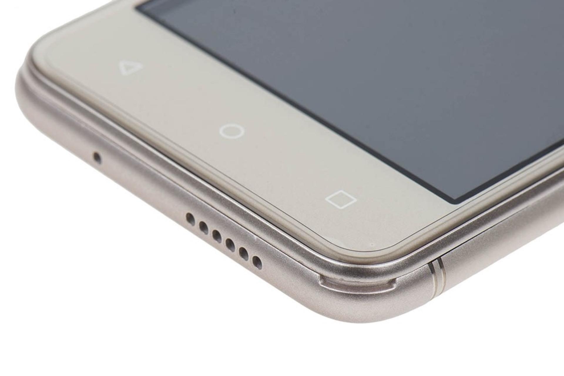 لبه پایینی گوشی موبایل اسمارت Smart Max L4041