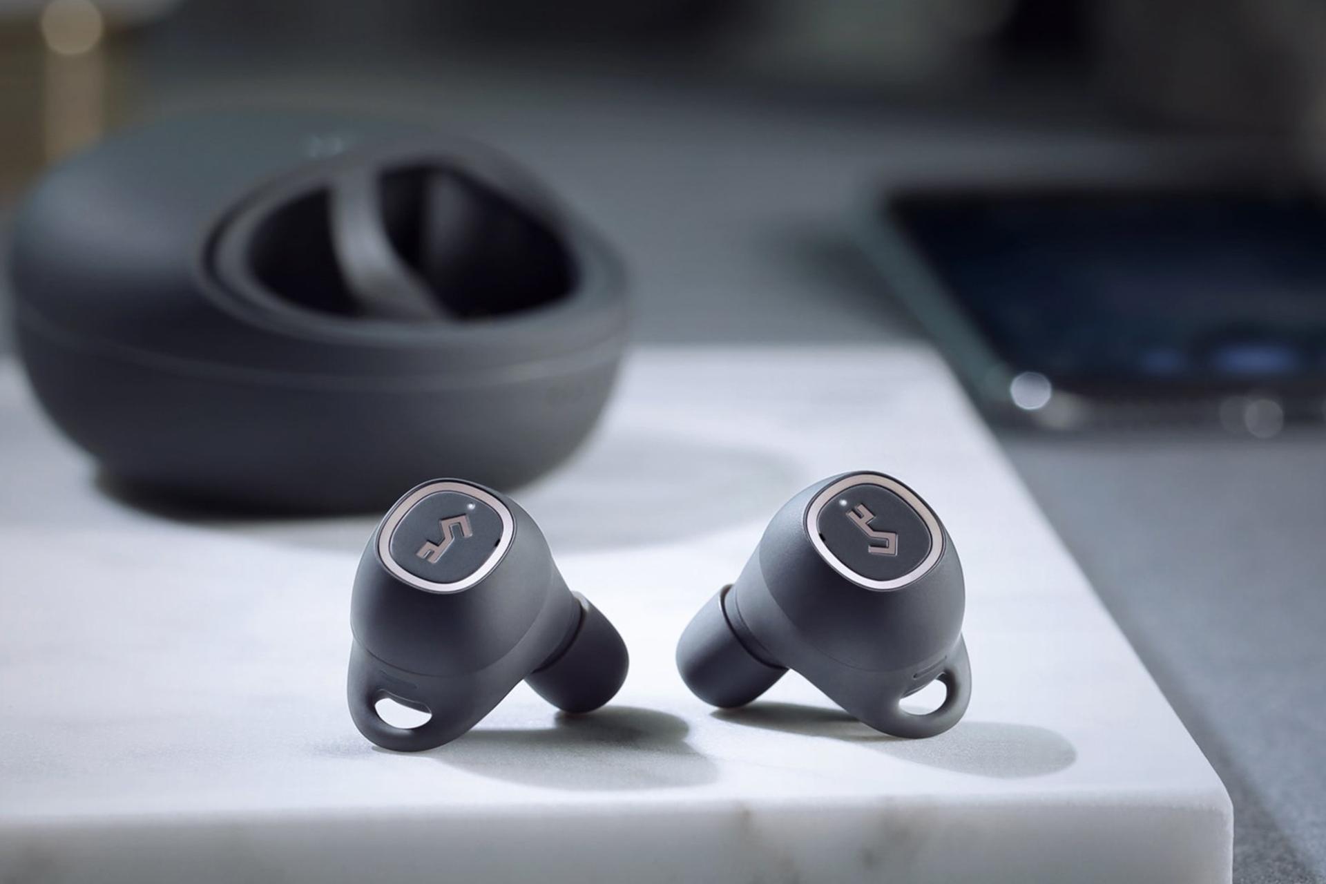 نمای جانبی ایرباد بی سیم آکی Aukey Key Series EP-T10