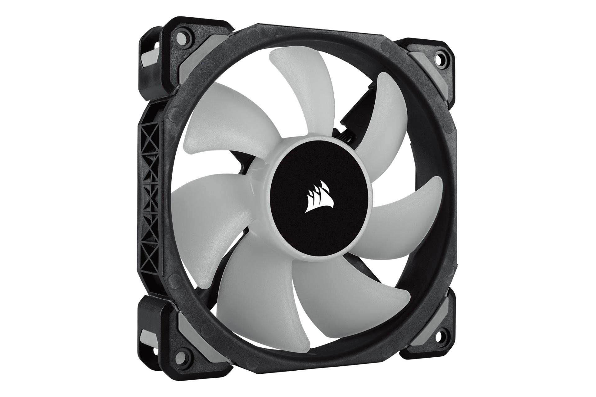 نمای جانبی فن کیس کورسیر ML120 Pro RGB