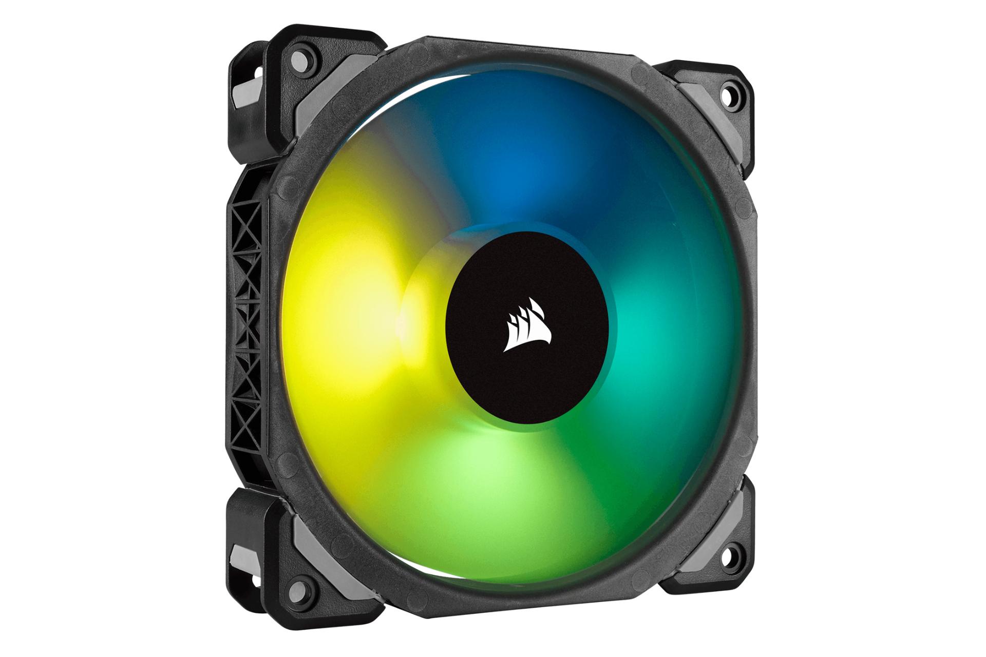 نمای جانبی فن کیس کورسیر ML120 Pro RGB