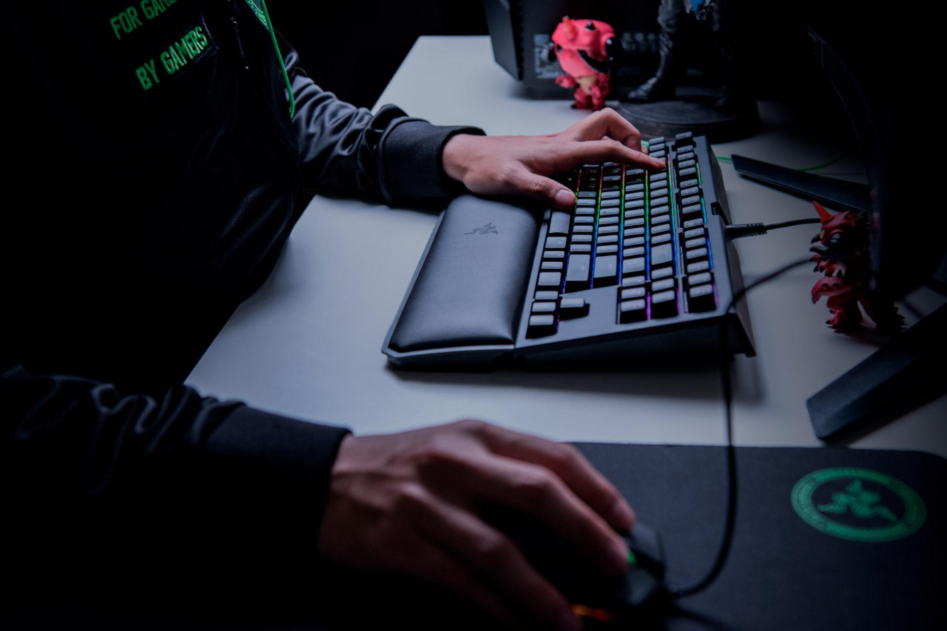 کیبورد گیمینگ ریزر Razer BlackWidow Tournament Edition Chroma V2