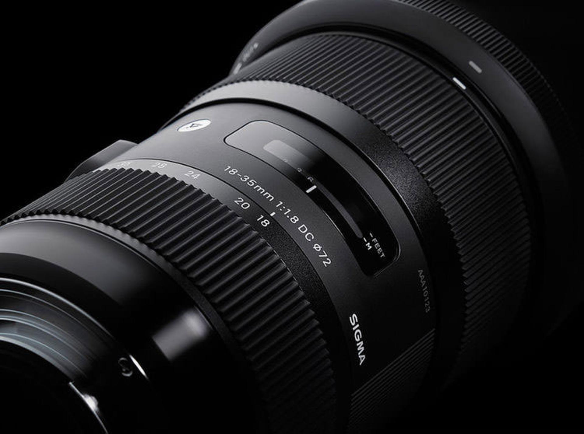 Sigma 18-35mm F1.8 DC HSM Art	