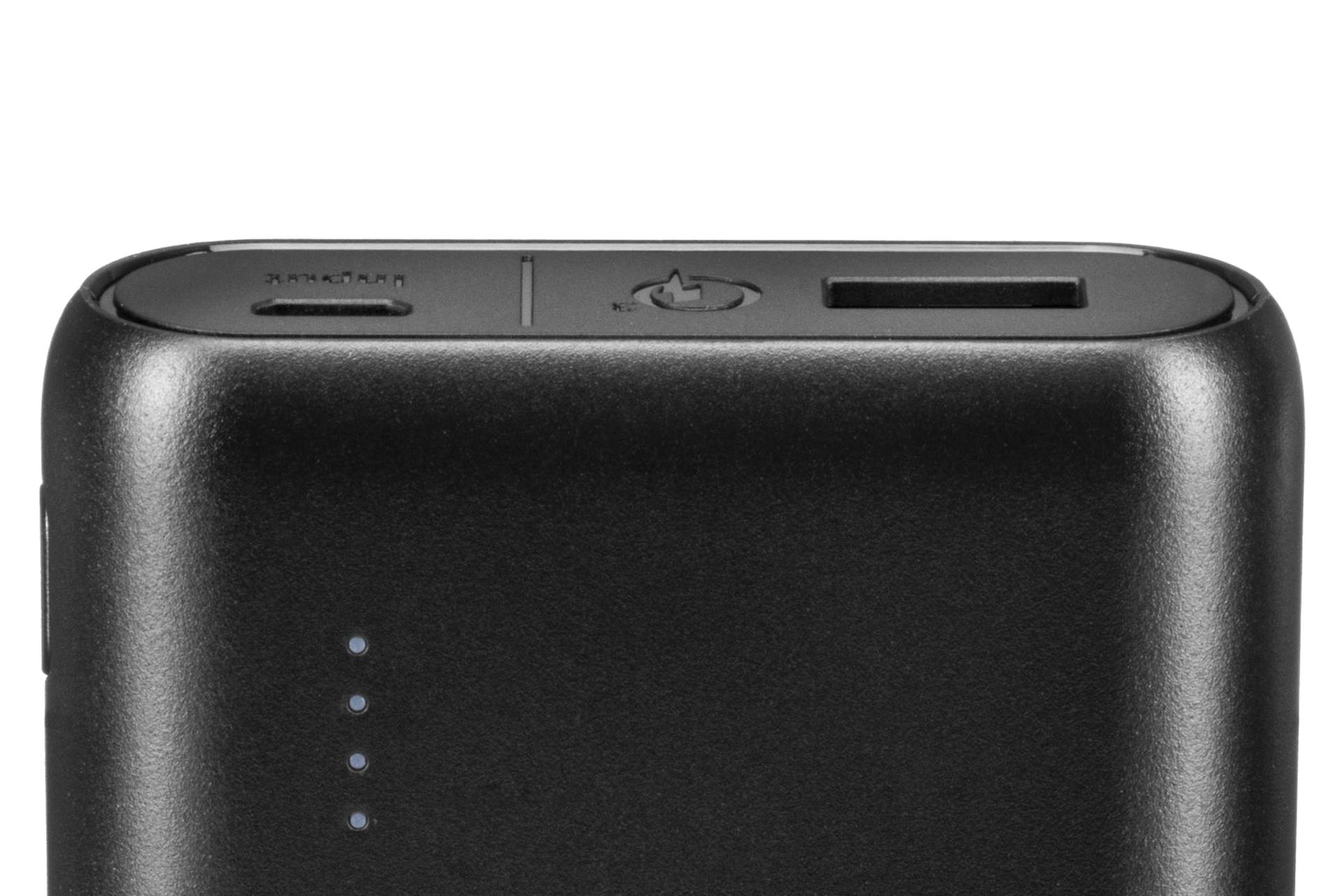 نشانگر LED پاور بانک انکر PowerCore Speed 10000 با ظرفیت 10000 میلی‌آمپر ساعت Anker PowerCore Spee