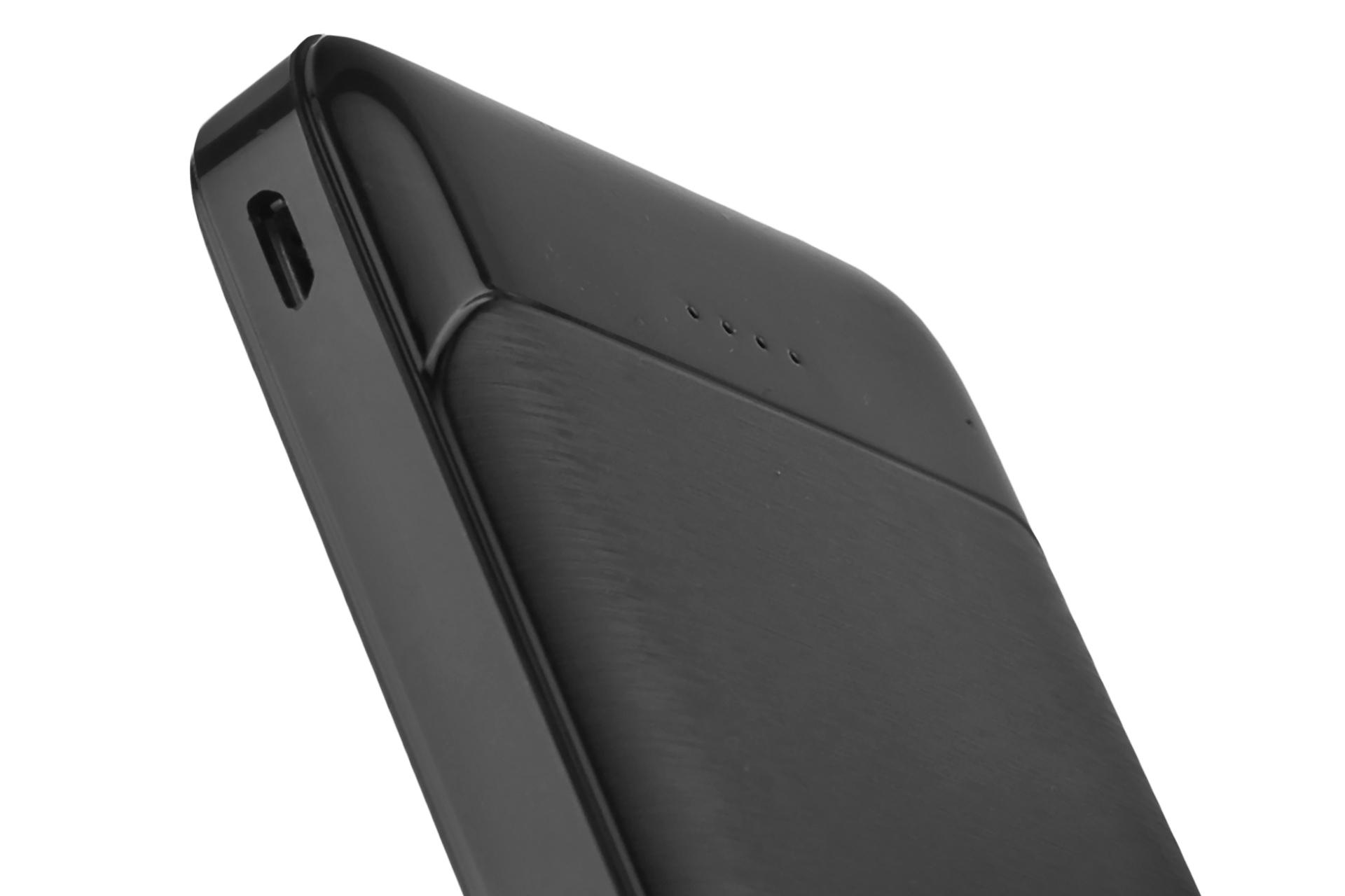 نمای جانبی پاور بانک پرو وان PB01 با ظرفیت 10000 میلی‌آمپر ساعت