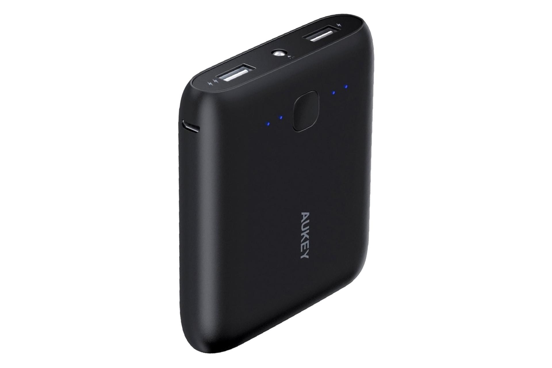 نمای بالا پاور بانک آکی PB-N42 با ظرفیت 10000 میلی‌آمپر ساعت Aukey PB-N42 10000mAh