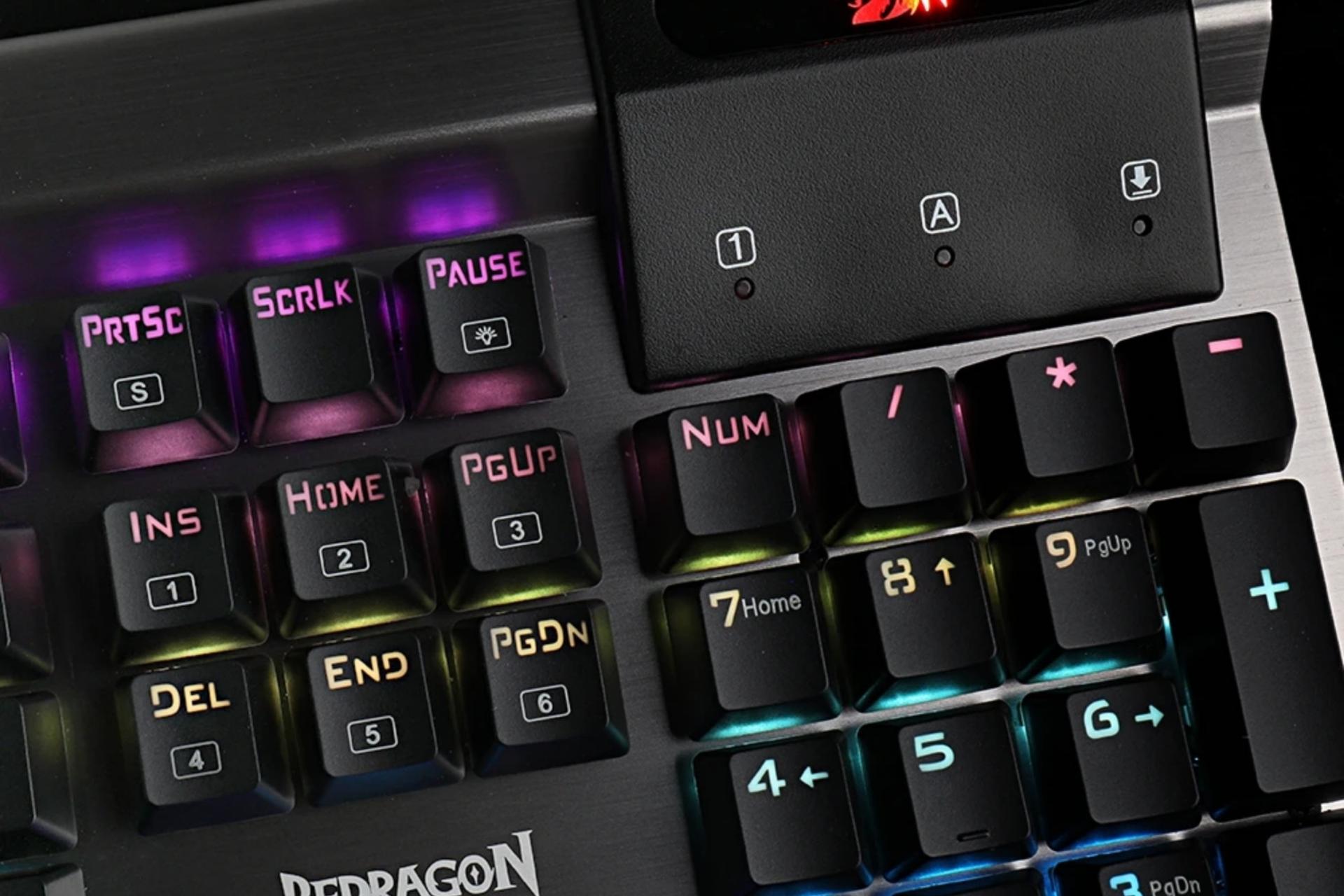 نمای نزدیک از کلیدهای کیبورد گیمینگ Redragon K563 Surya