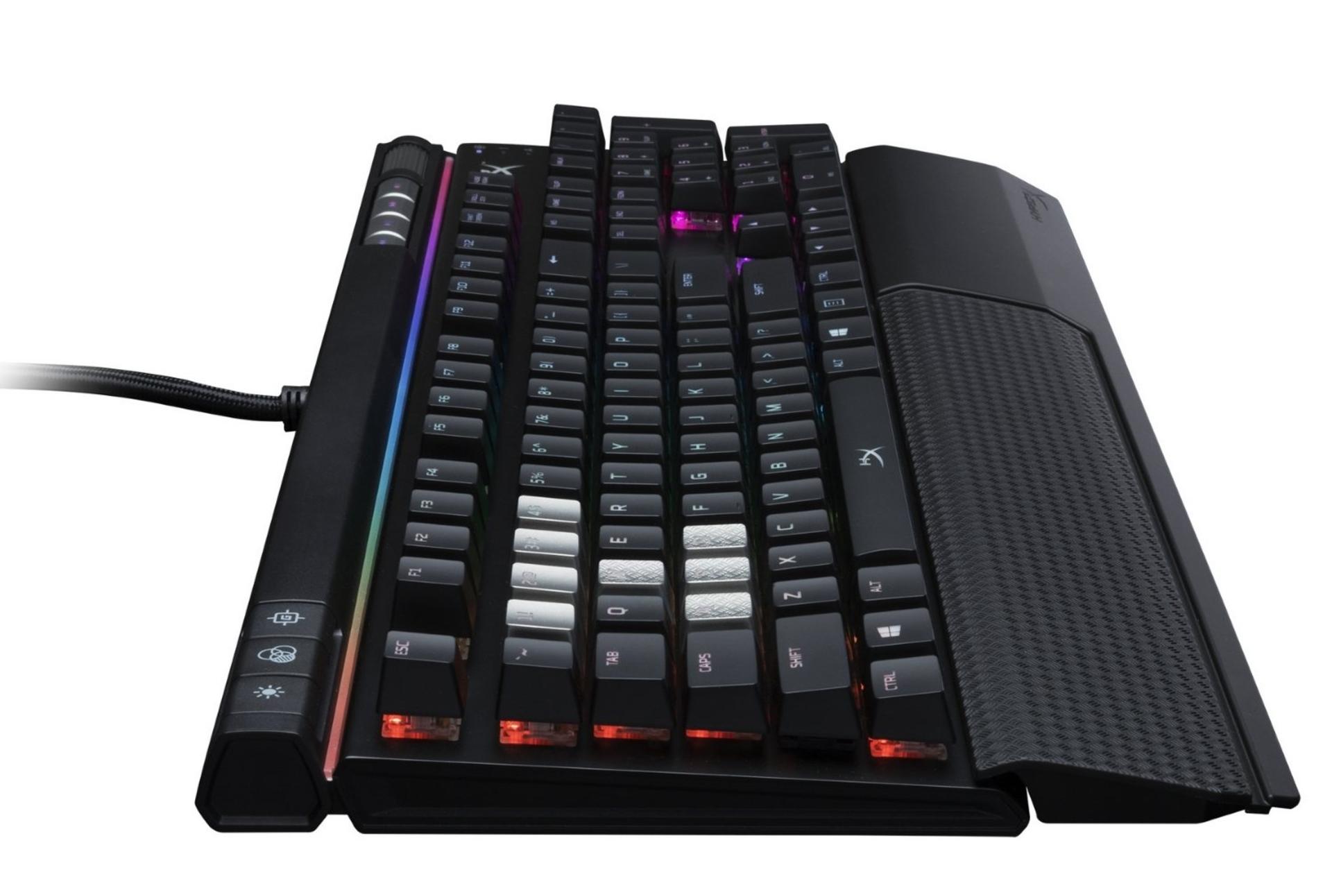 نمای سمت چپ کیبورد کینگستون HyperX ALLOY Elite RGB