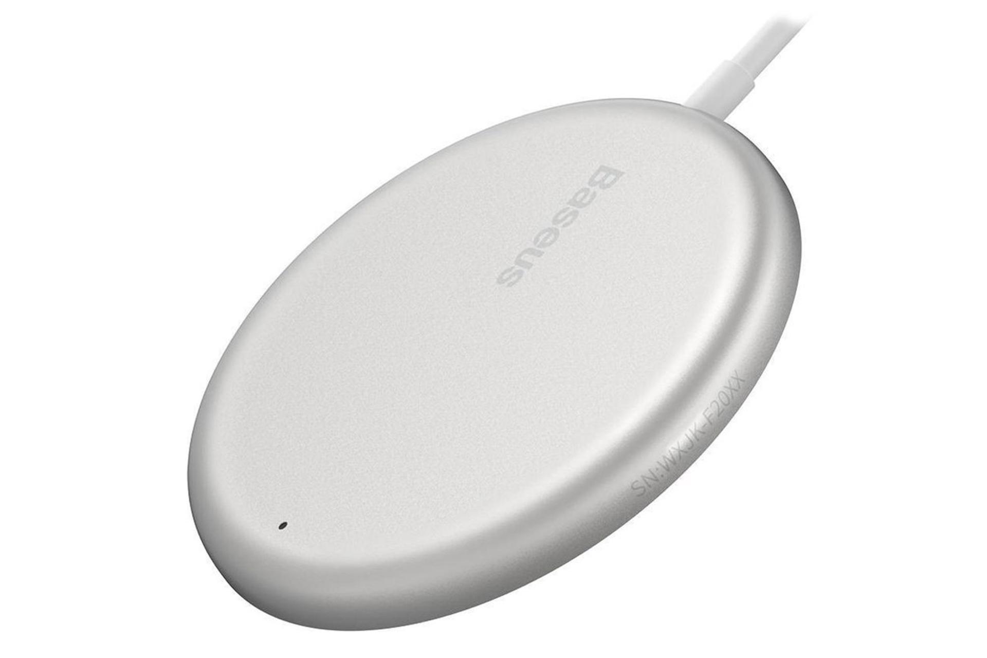 نمای پشت شارژر باسئوس BS-W522 MagSafe