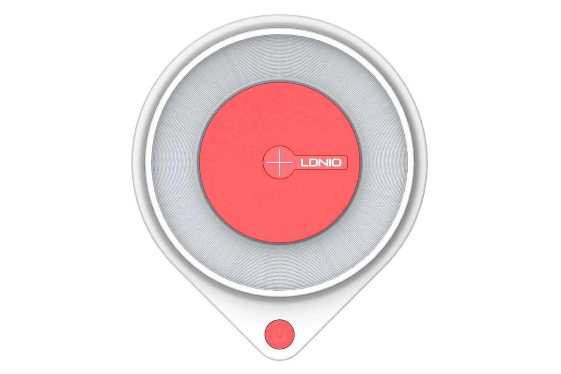 نمای روبرو شارژر الدینیو AW001