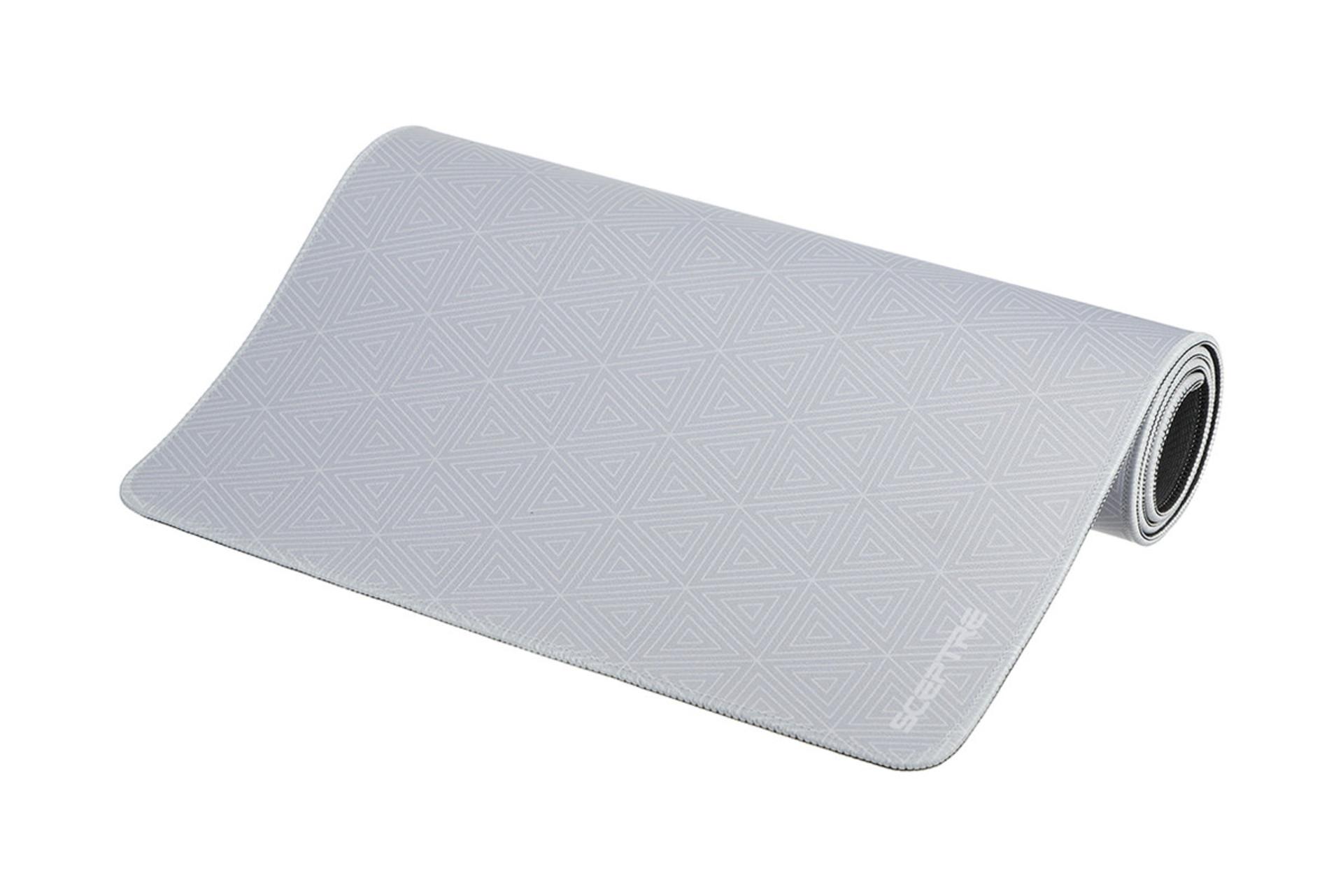 نمایش سطح رویه و قابل حمل بودن رنگ پلاتینیوم ماوس پد اسکپتر OPAL TITANIUM