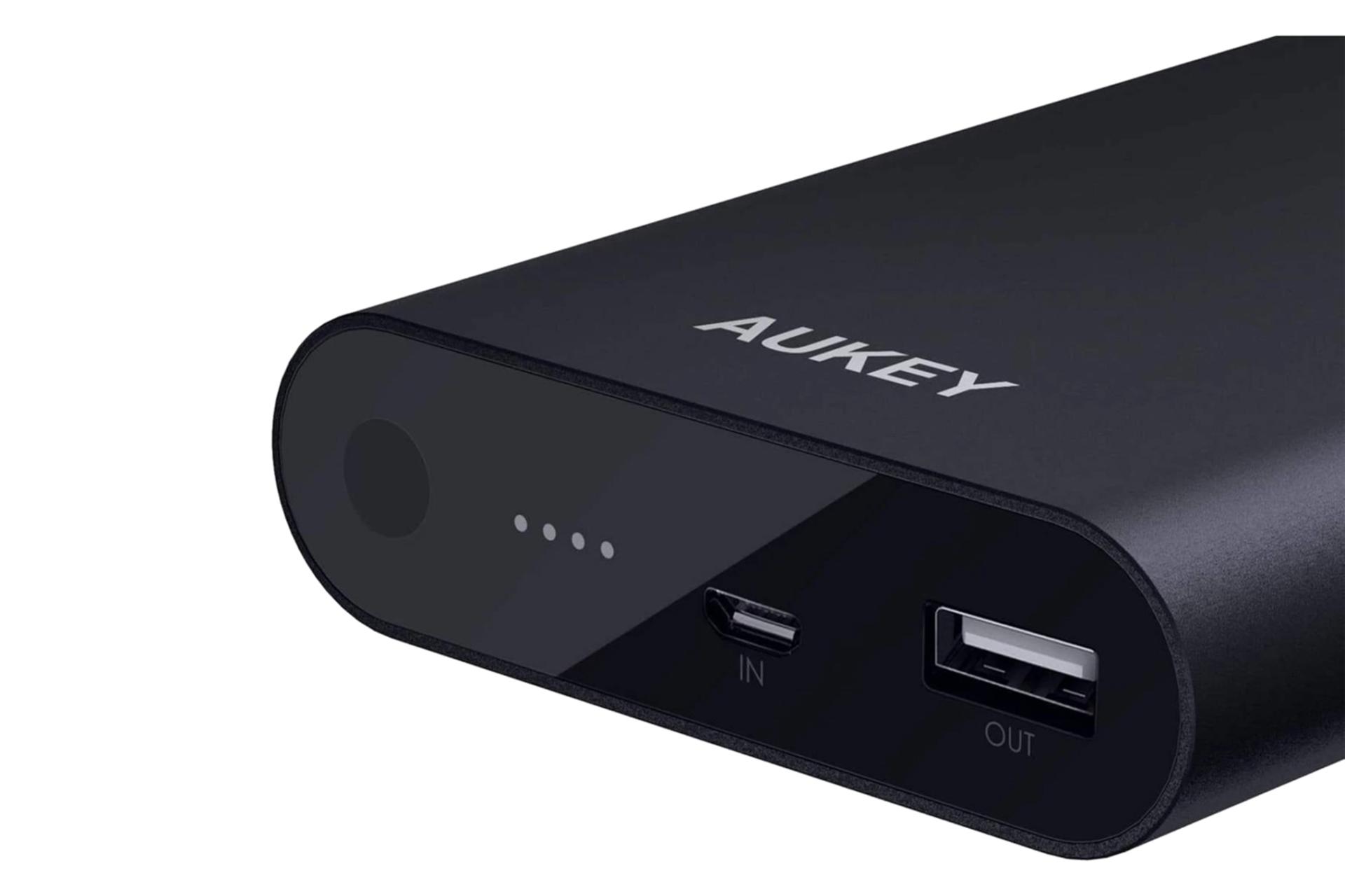 درگاه پاور بانک آکی PB-AT1 با ظرفیت 10400 میلی‌آمپر ساعت Aukey PB-AT1 10400mAh
