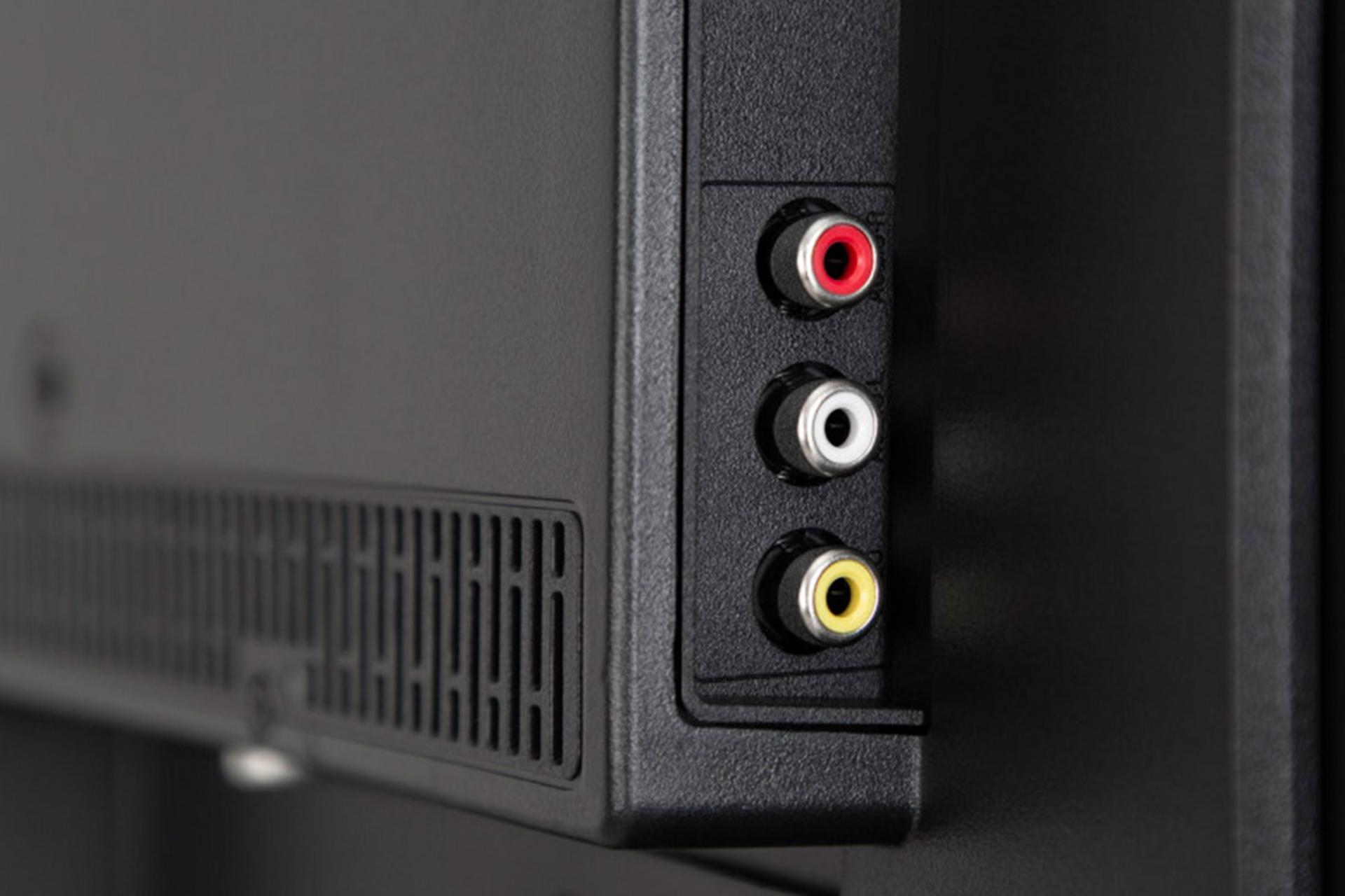 نمای نزدیک پورت های تلویزیون پارس P43F300