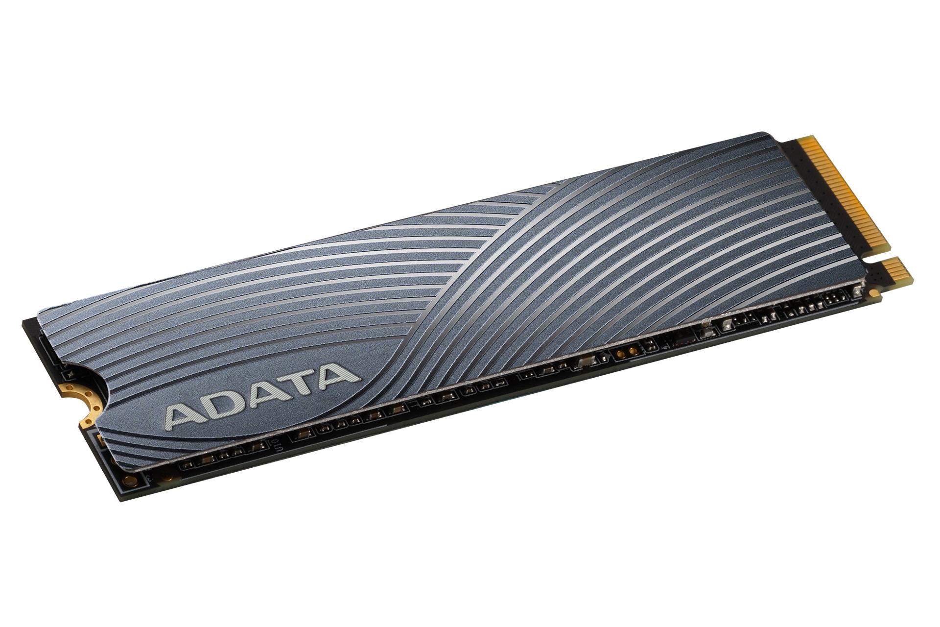 نمای کناری SSD ای دیتا ADATA Swordfish NVMe M.2