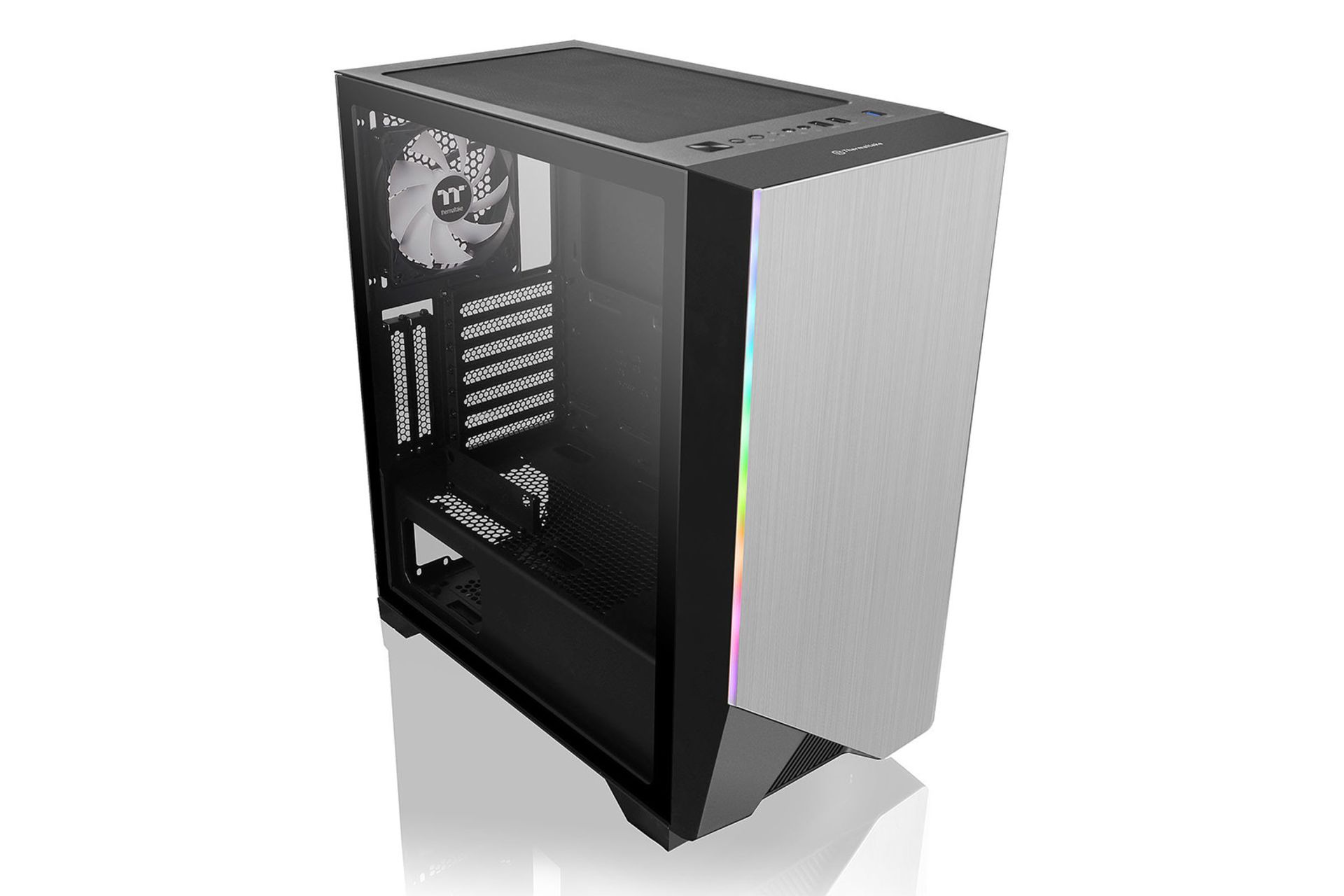 نمای نیم رخ جلو و سمت چپ کیس کامپیوتر ترمالتیک H550 TG ARGB