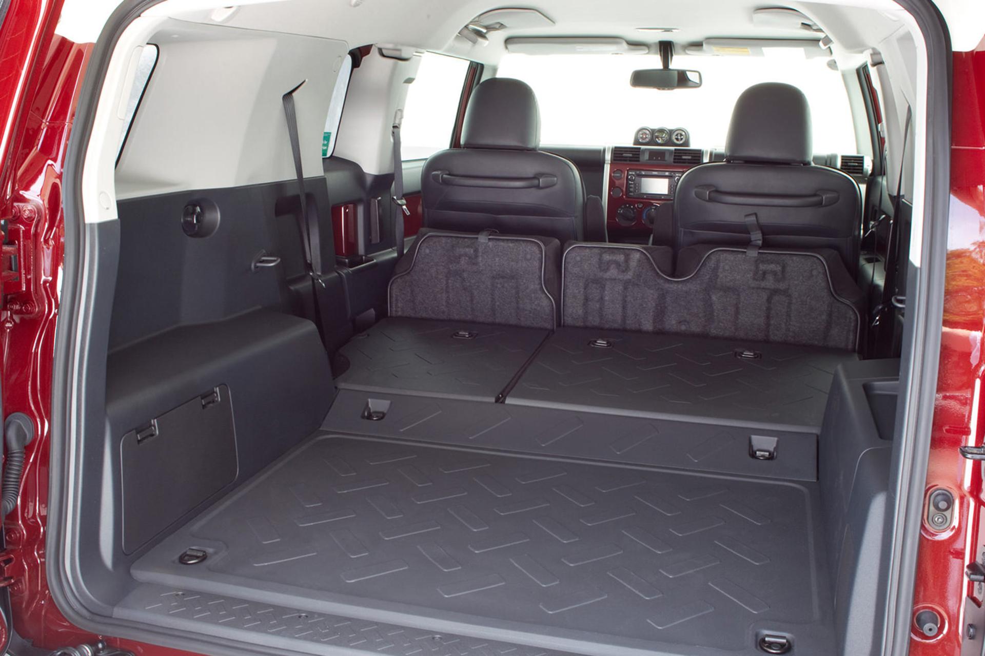 Toyota FJ Cruiser 2013