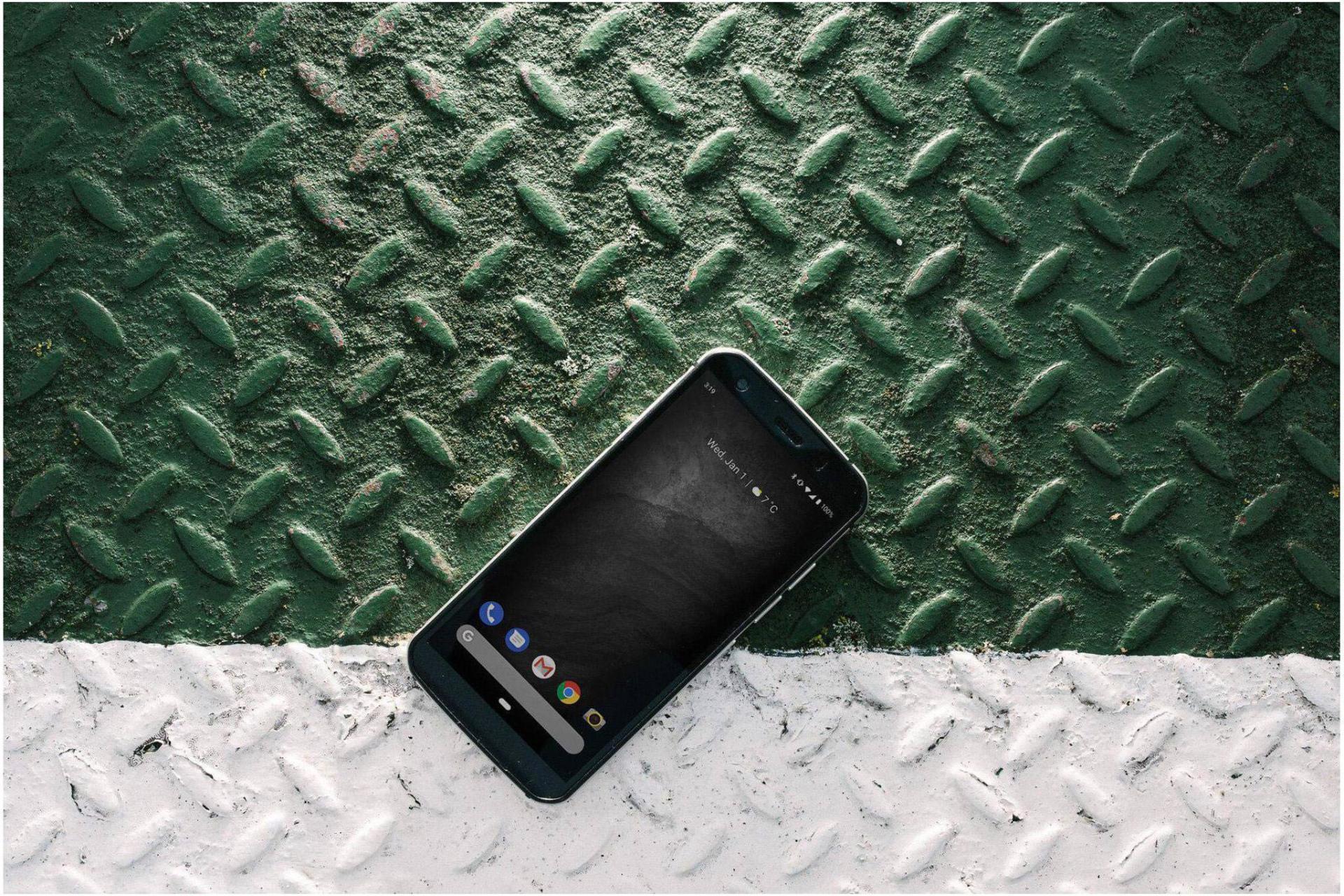 گوشی CAT S52 بسیار مقاوم