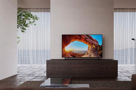 تلویزیون سونی Sony KD-85X85J در اتاق