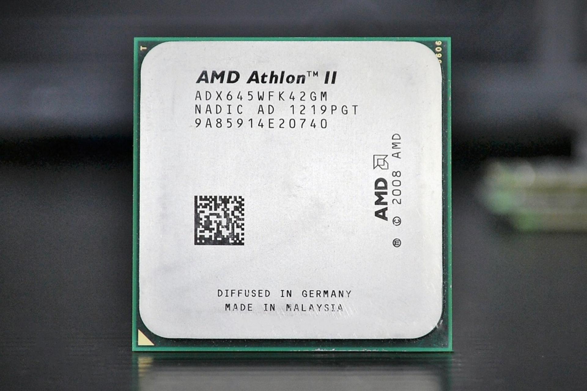 نمای روبرو پردازنده AMD Athlon II X4 645