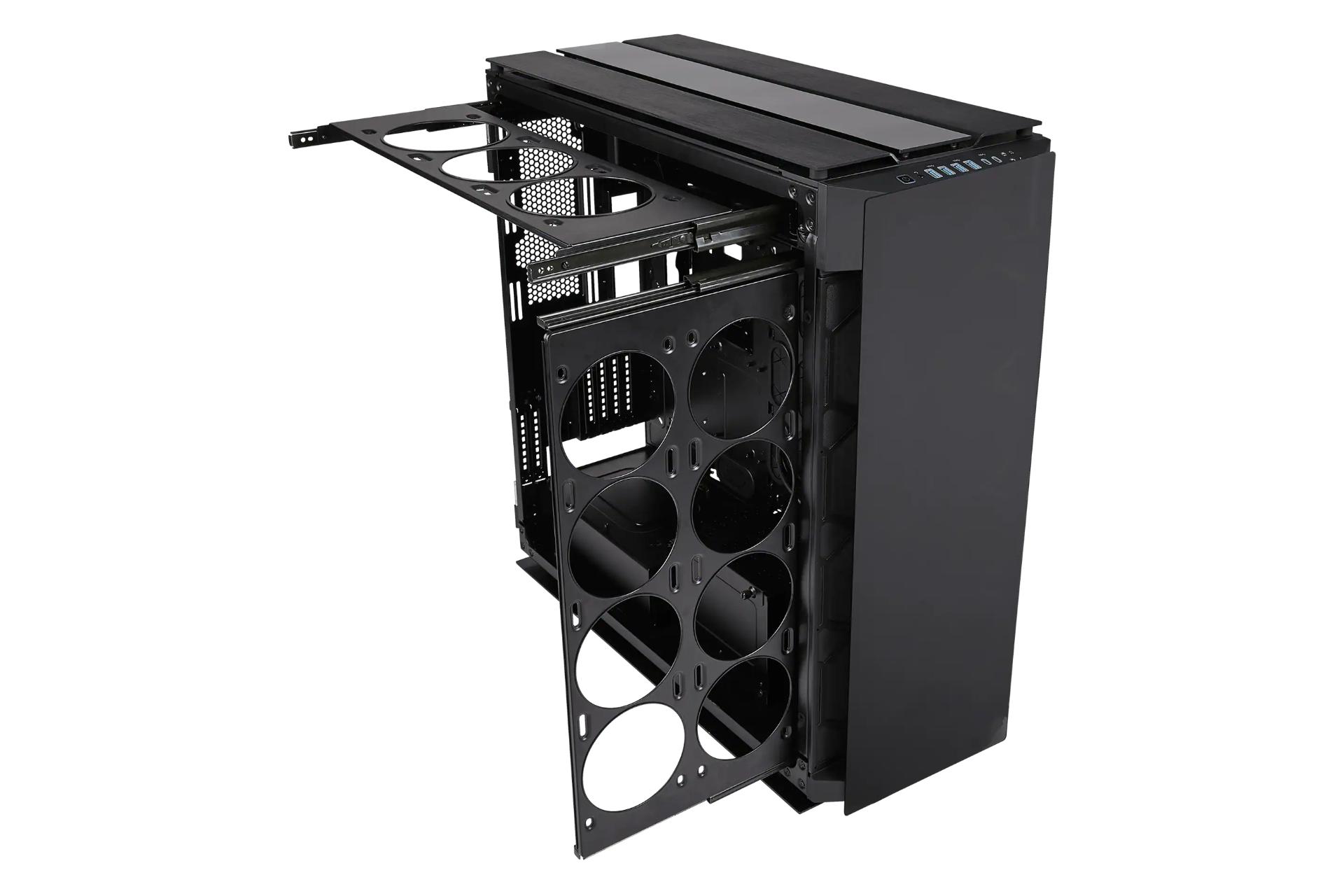 نمای چپ با پنل باز کیس کامپیوتر کورسیر Obsidian Series 1000D Super-Tower