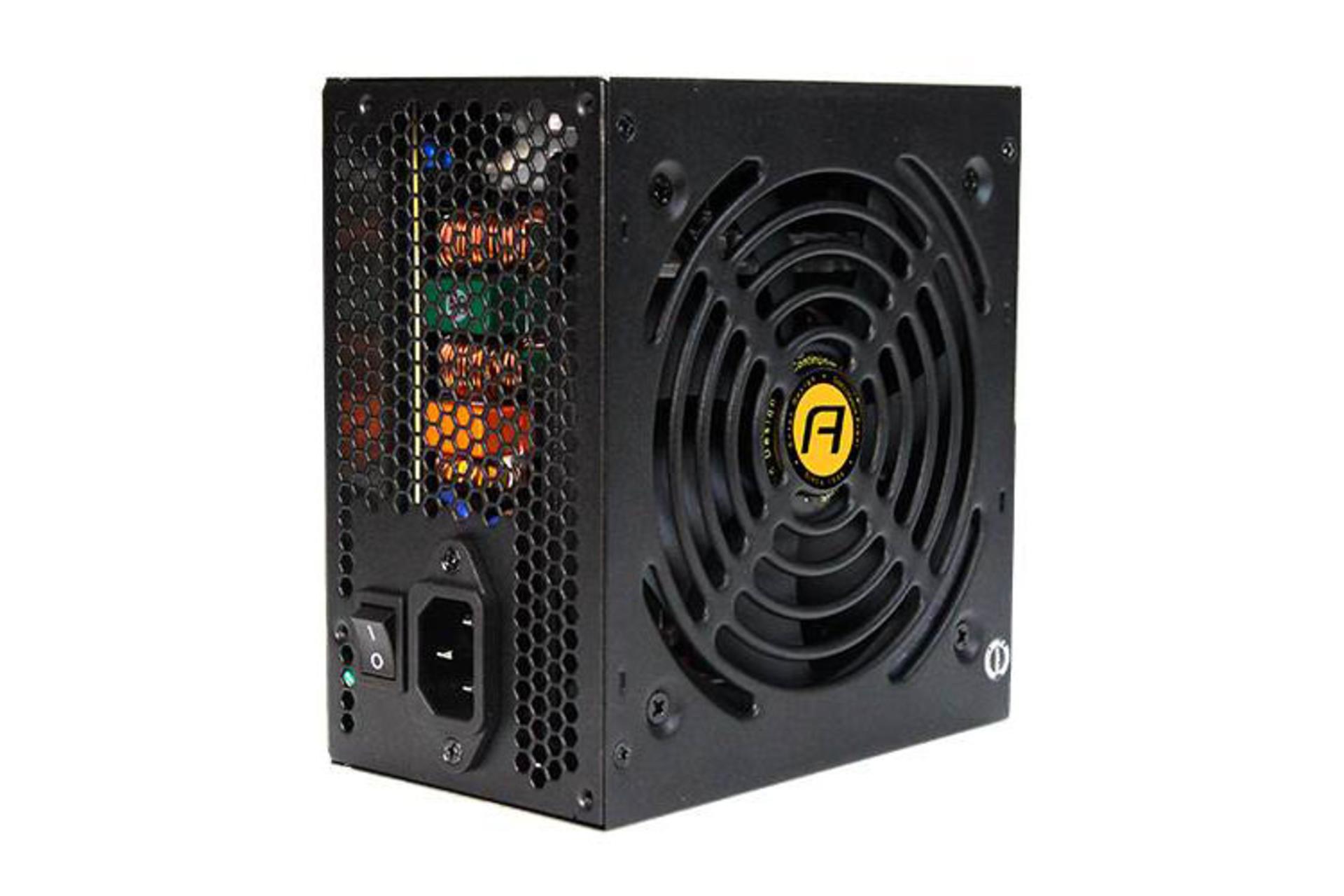  پاور کامپیوتر انتک CSK با توان 450 وات نمای ایستاده