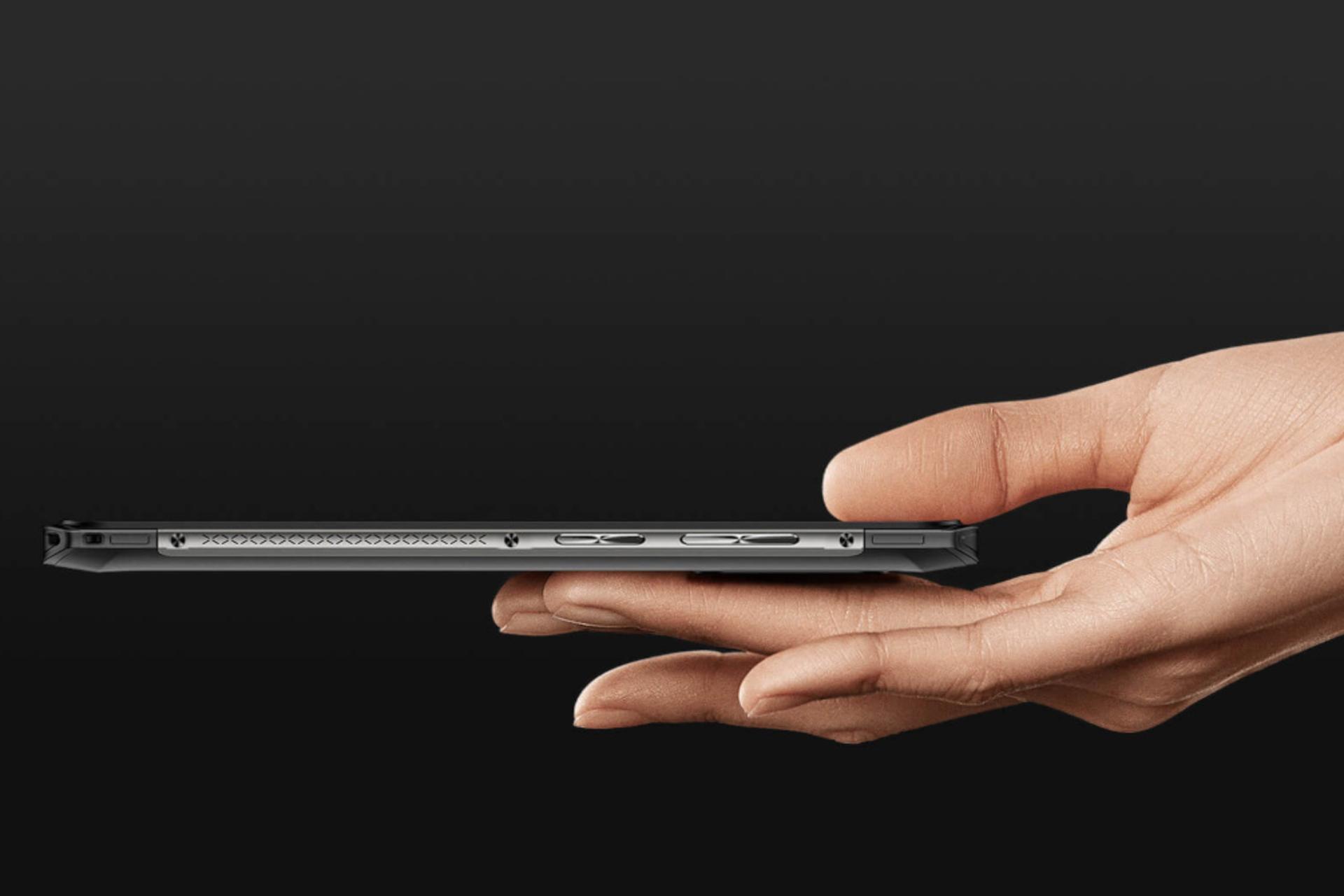 نمای جانبی گوشی موبایل یولفون Ulefone Armor X10