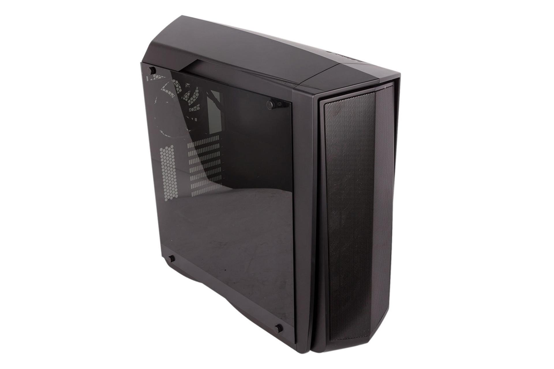 نمای نیم رخ جلو و پنل شیشه ای سمت چپ کیس کامپیوتر سیلور استون PM01-RGB 