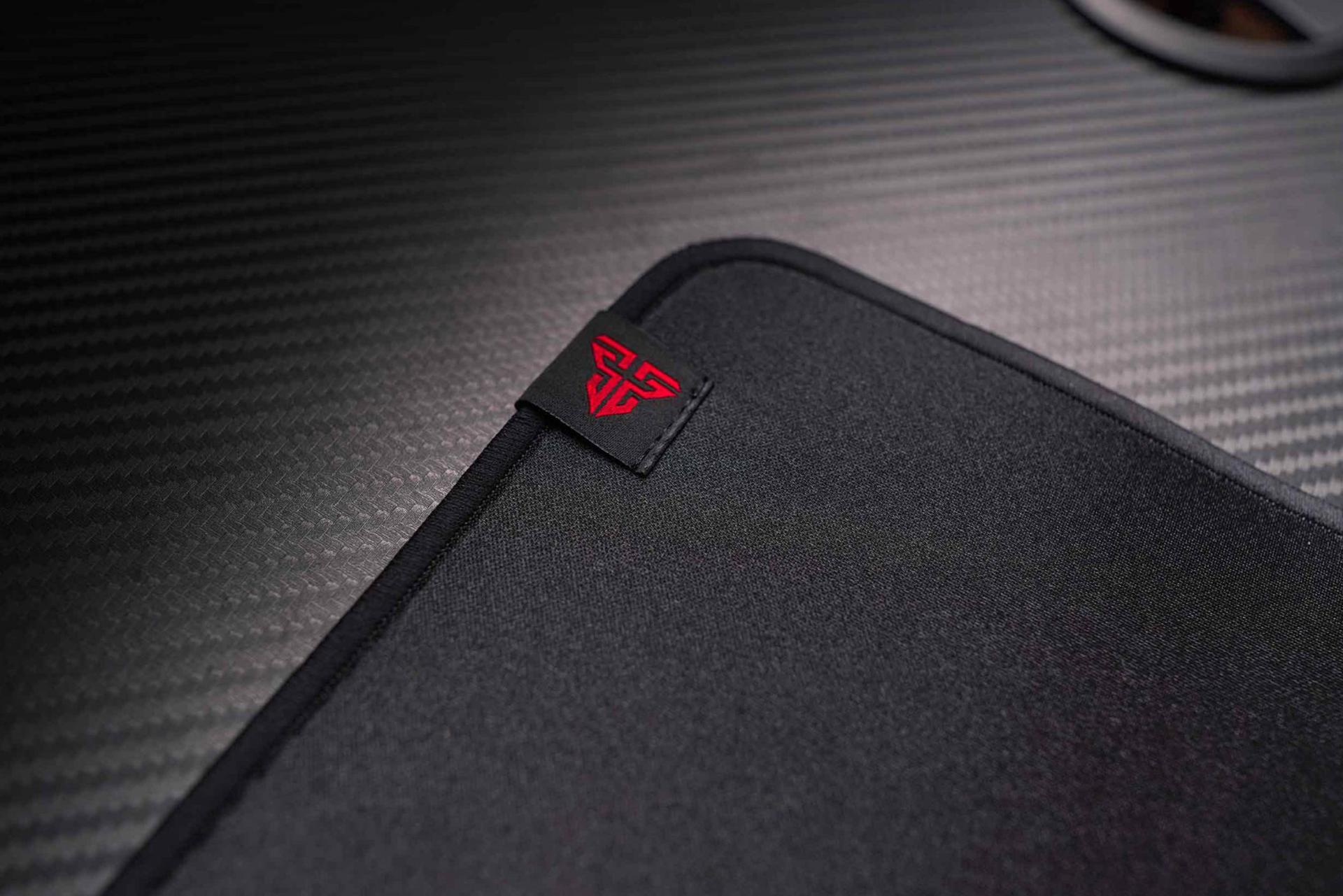 نمایش لوگوی ماوس پد فنتک AGILE MP453