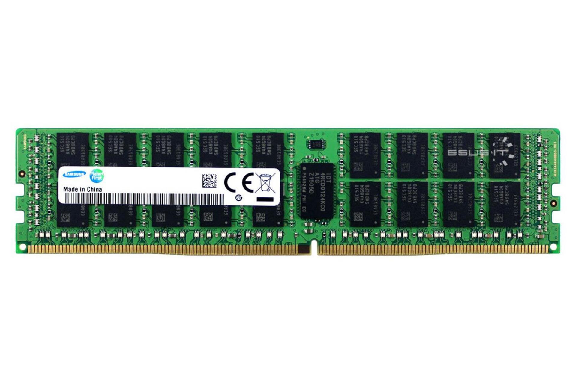 نمای جلوی رم سامسونگ M393A8G40MB2-CVF ظرفیت 64 گیگابایت از نوع DDR4-2933 