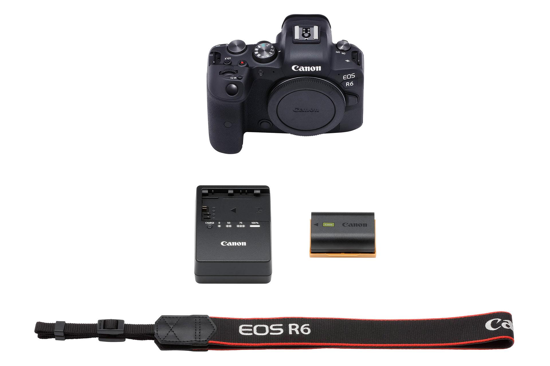 نمای جلو دوربین کانن EOS R6 و نمایش محتویات جعبه شامل باتری شارژر و بند