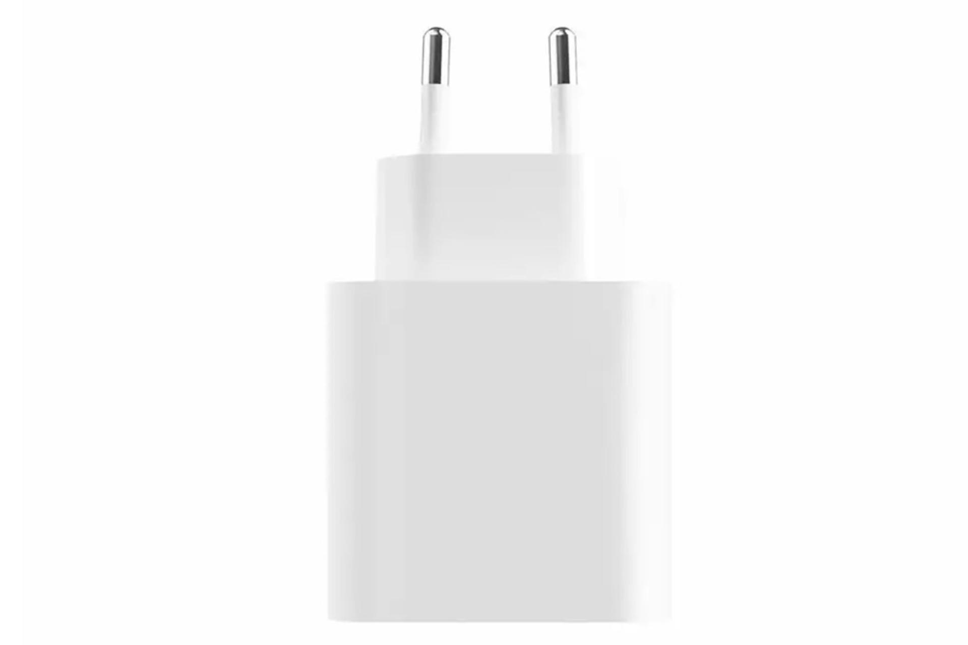 نمای روبرو شارژر شیائومی Mi 33W Wall Charger Type-A + Type-C