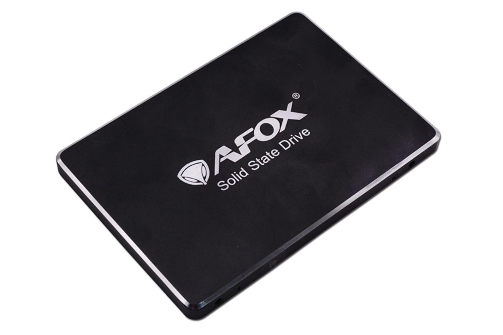 نمای چپ SSD ای فاکس SD250-480GN SATA 2.5 Inch