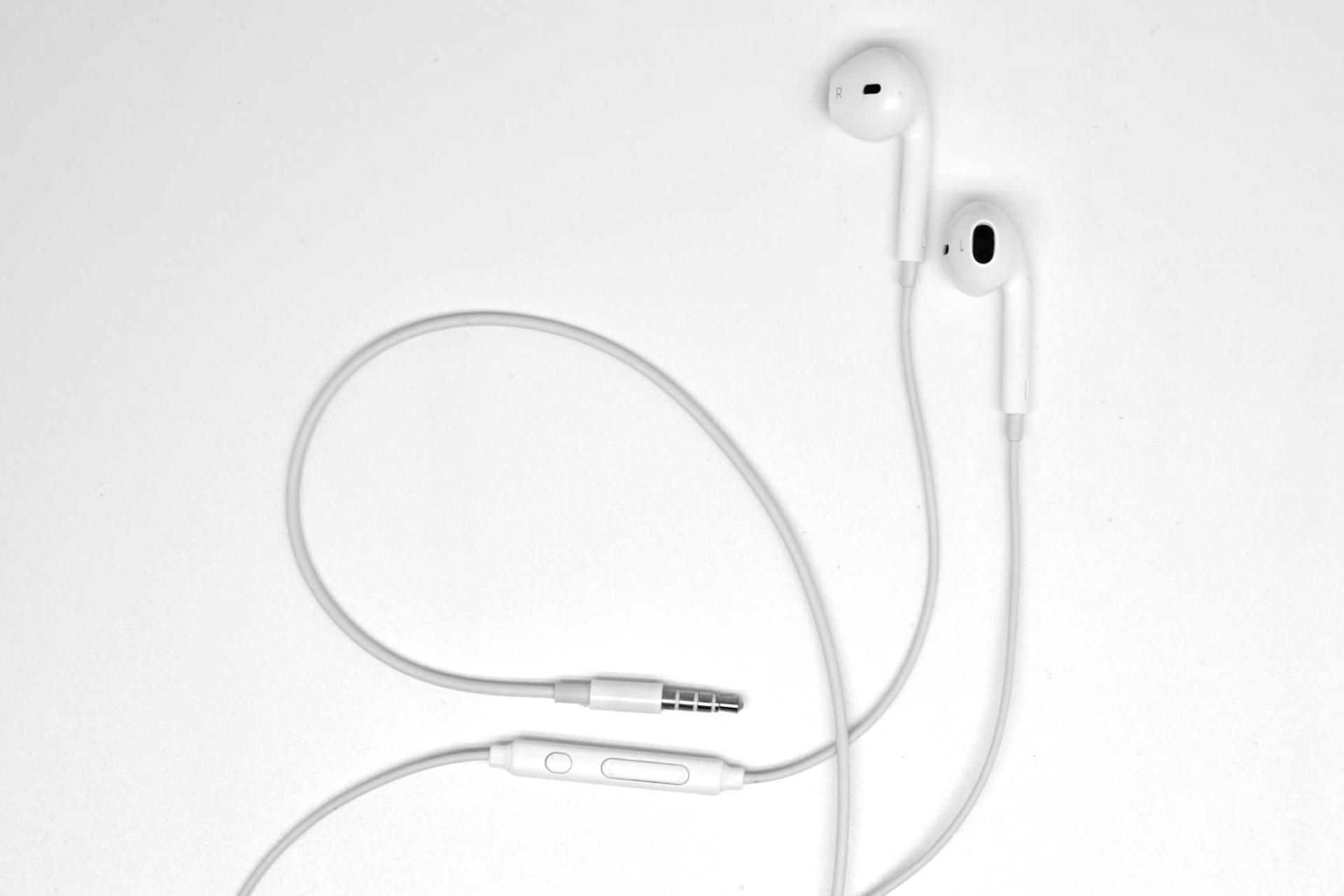 نمای روبرو هدفون تسکو Tsco TH 5071