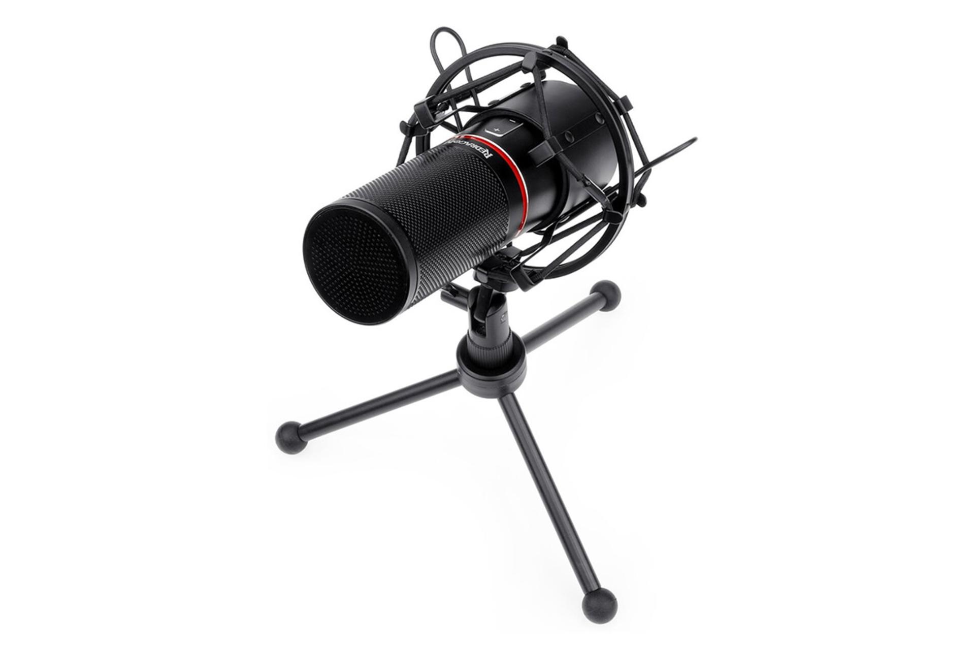 نمای نیم رخ جلوی سمت راست میکروفون ردراگون GM300