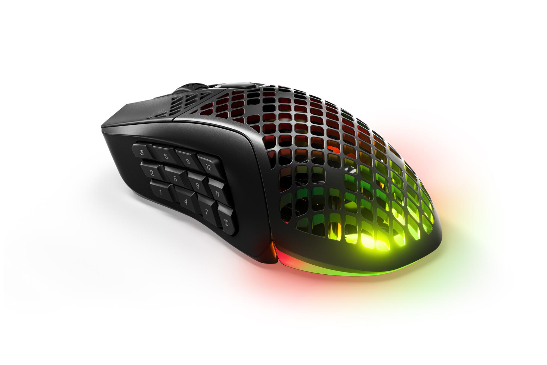 نمای جانبی ماوس ریزر Basilisk V3 Pro