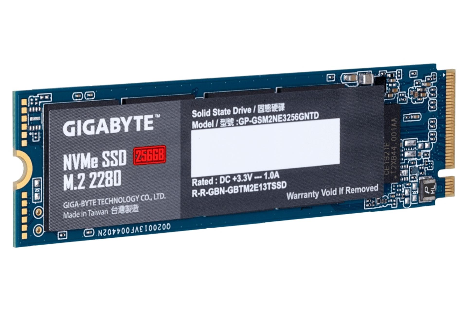 نمای چپ SSD گیگابایت GIGABYTE GP-GSM2NE3256GNTD NVMe M.2 256GB ظرفیت 256 گیگابایت