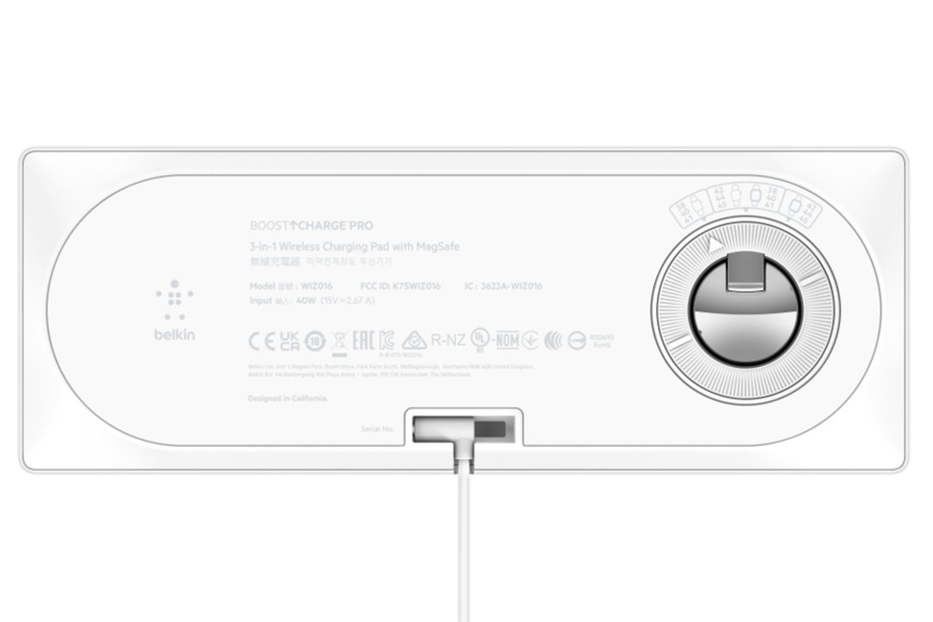 نمای پشت شارژر بلکین Boost Charge Pro سه در یک