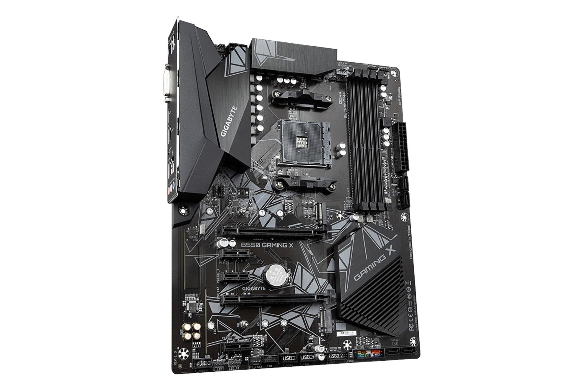 نمای چپ مادربرد گیگابایت GIGABYTE B550 GAMING X (rev. 1.0)