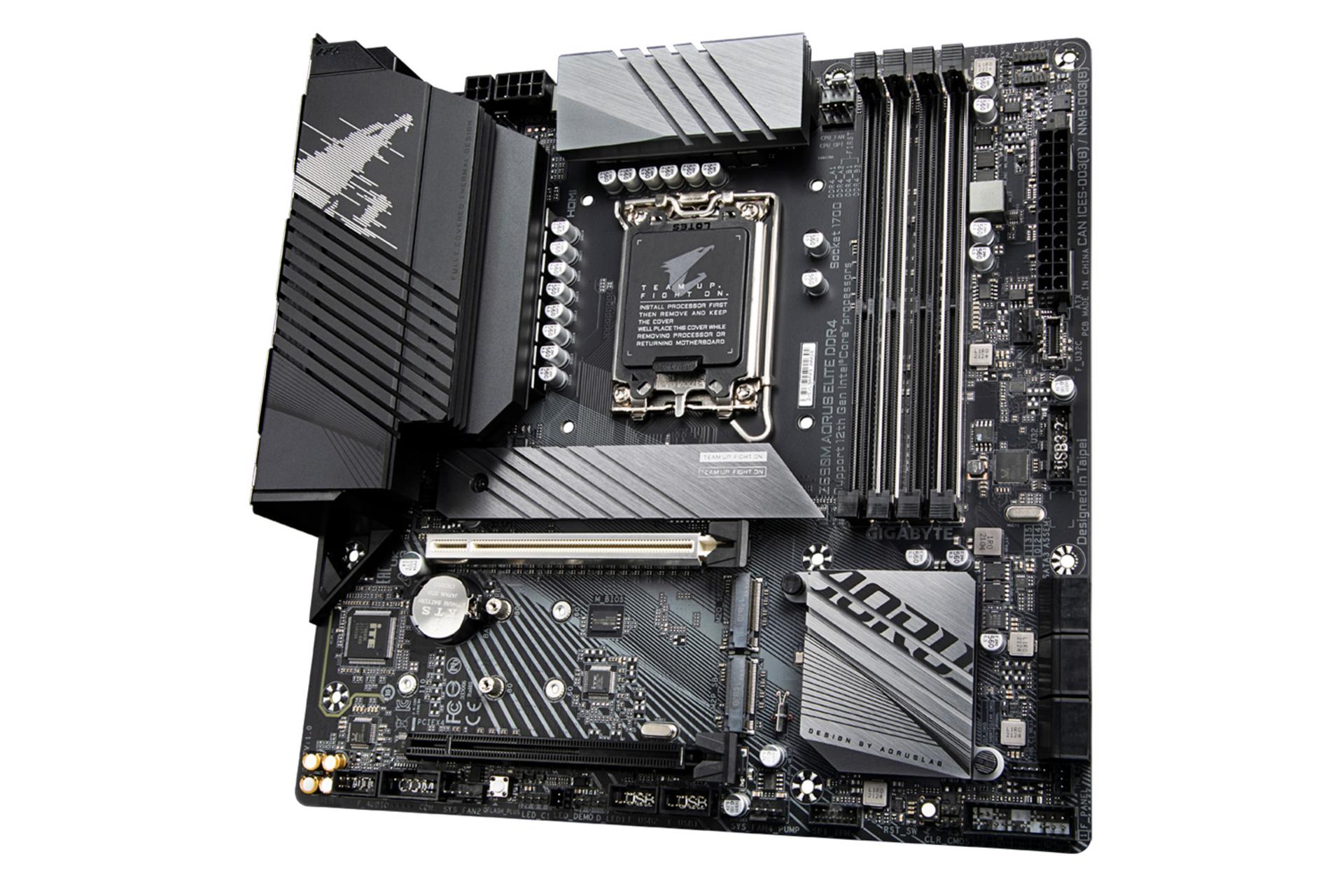 نمای کناری مادربرد گیگابایت GIGABYTE Z690M AORUS ELITE DDR4 (rev. 1.0)